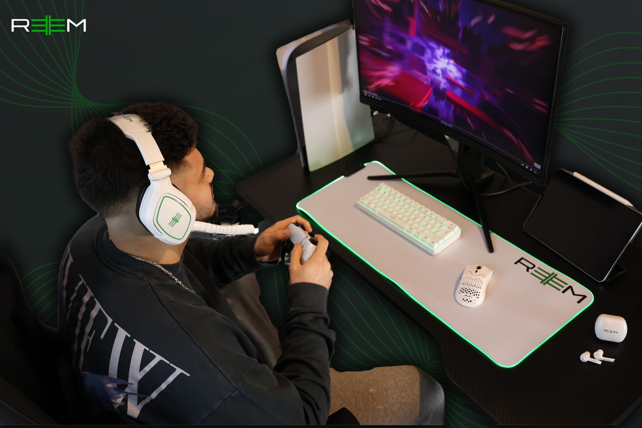 Reem Eagle Wireless Gaming Headset - USB-C 7.1 Virtual Surround Sound Headphones with 2.4GHz Wireless, Active Noise Cancelling - Compatible with PS5, PS4, Nintendo Switch, PC & Mobile - Includes Carry Case (White) - Perfect for Competitive Gaming, Streaming & Online Meetings