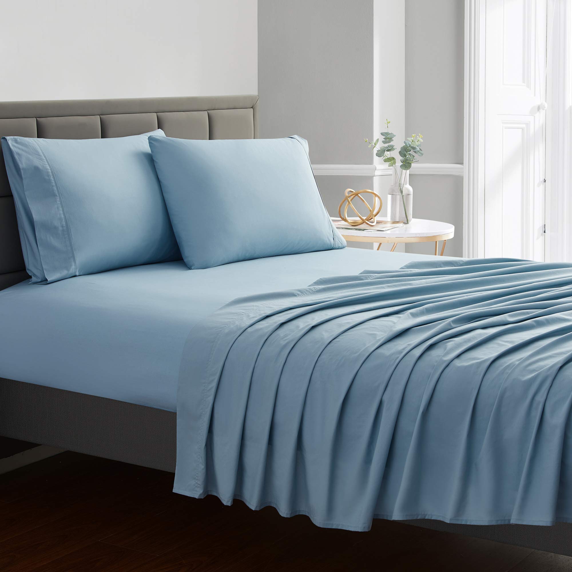 Premium 100% Cotton Full Size Sheet Set - 4 Piece Soft & Breathable 200 Thread Count Bedding with Pillowcases for Full Size Mattress - Perfect for Home, Dorm, or Guest Room Comfort