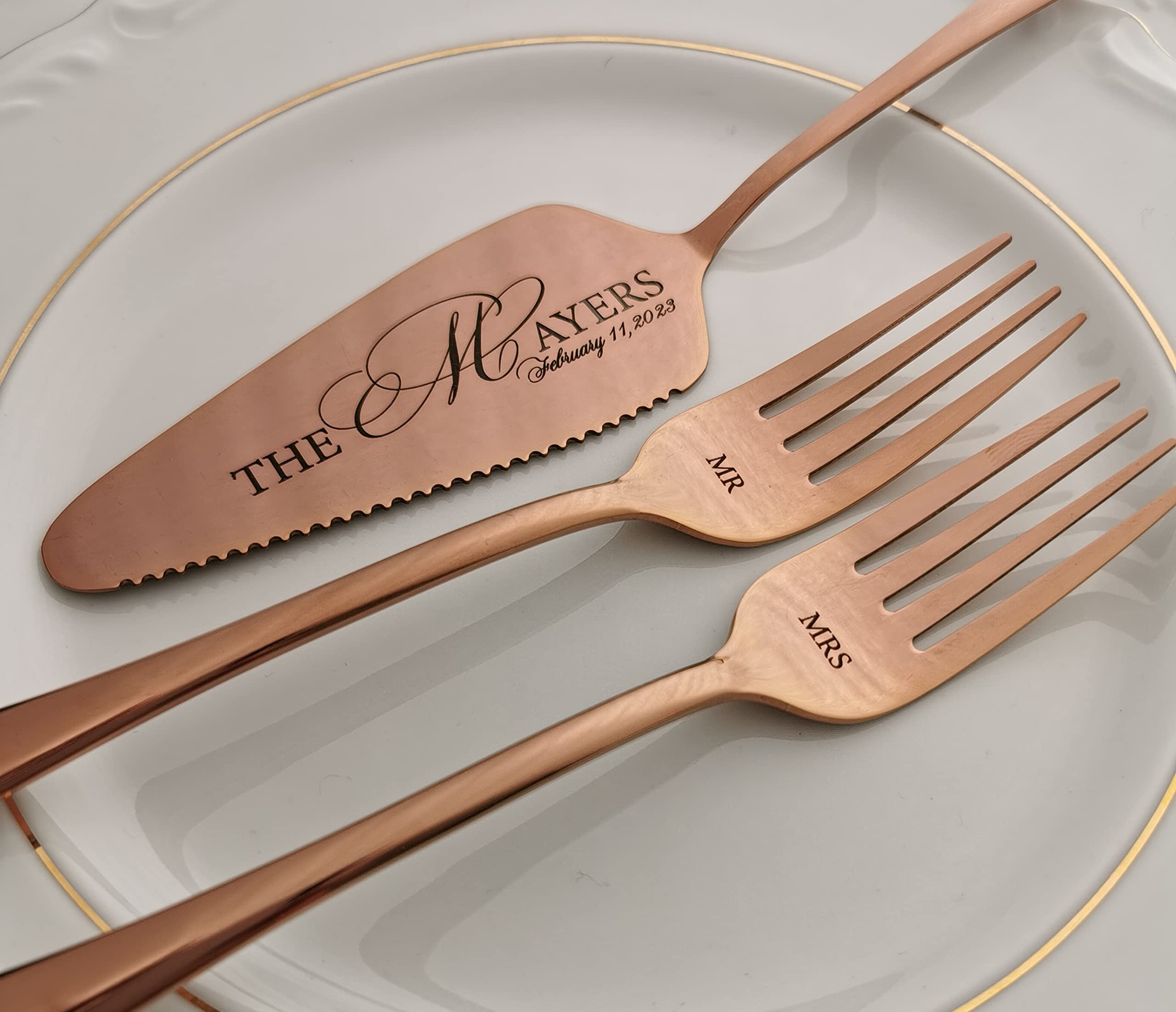 Personalized Rose Gold Cake Pie Pastry Server Set - Engraved Wedding Cake Serving Utensils with Custom Knife & Forks - Anniversary Birthday Bridal Shower Gift - Perfect for Wedding Receptions, Birthday Parties & Special Events