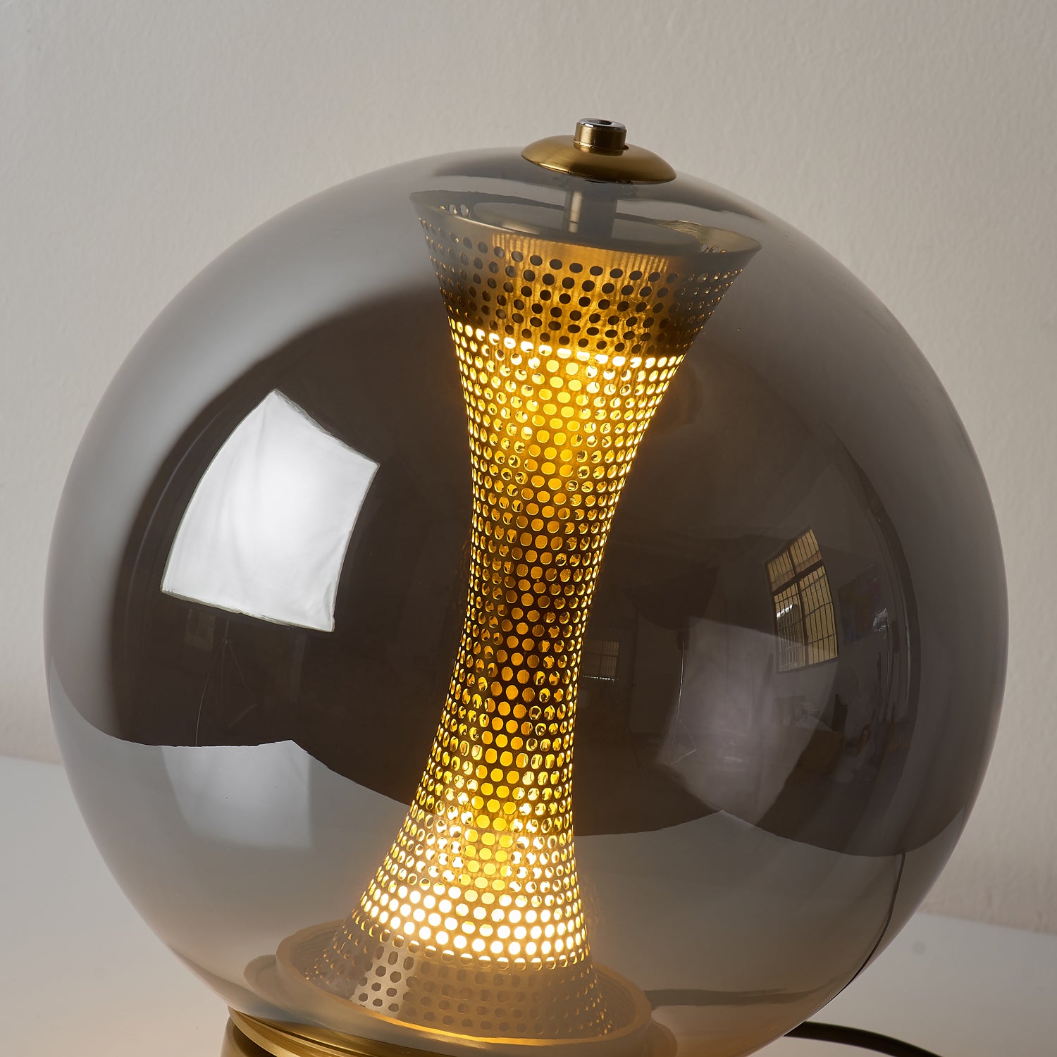 Apedo Modern LED Table Lamp - Adjustable Brightness & Color Temperature for Bedroom, Living Room & Office - Energy Efficient Night Light for Reading & Relaxation
