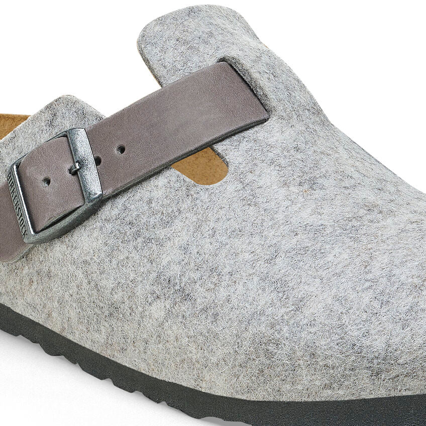 Birkenstock Boston Clogs for Women & Men - Light Grey Natural Leather & Felt Comfortable Slip-On Shoes | Perfect for Home, Office & Casual Wear