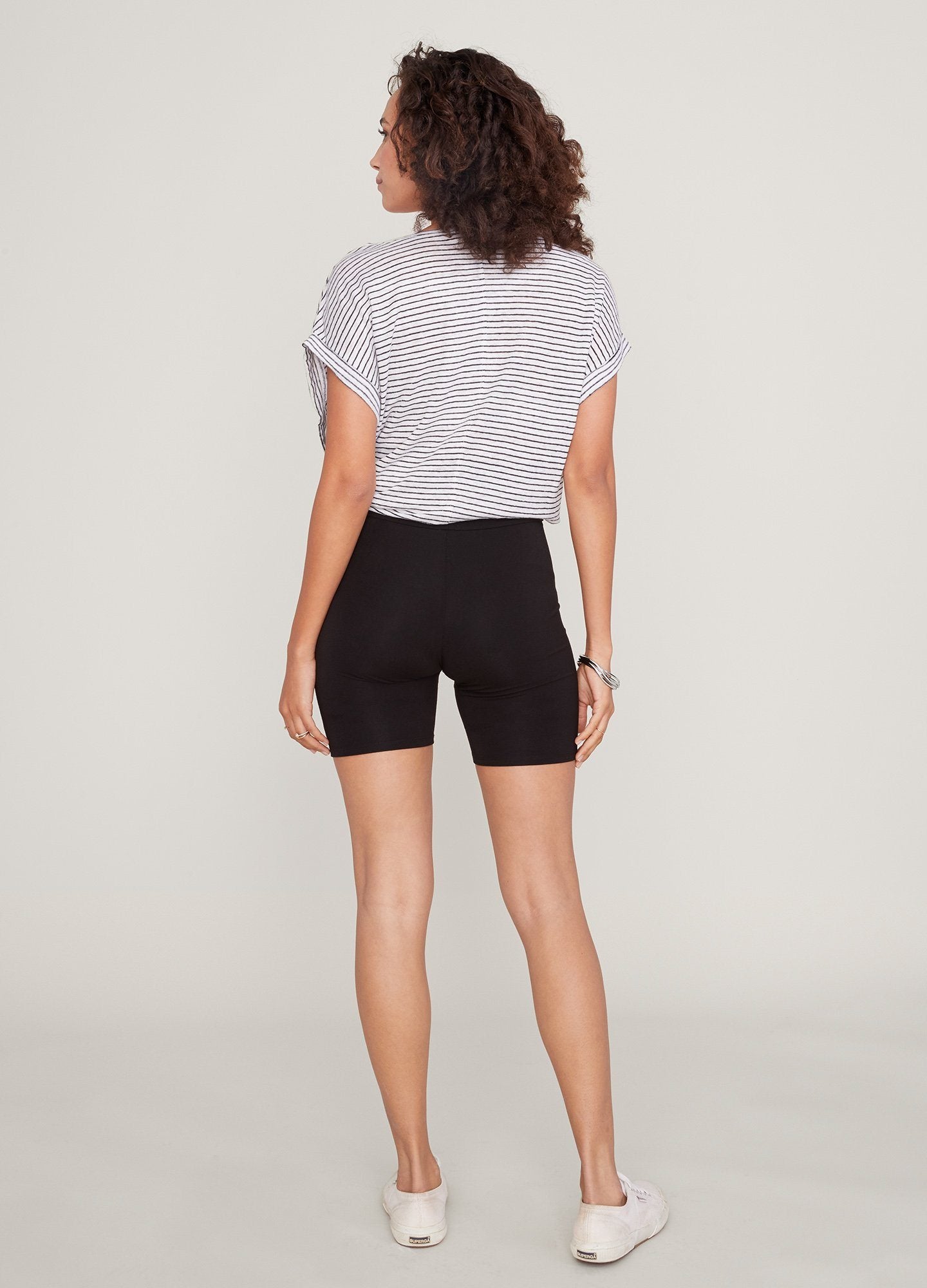 Best Bike Shorts for Women - High Waist Cycling Shorts with Pockets, Moisture-Wicking & Breathable for Workout, Running, Yoga - Perfect for Gym, Outdoor Sports & Daily Wear