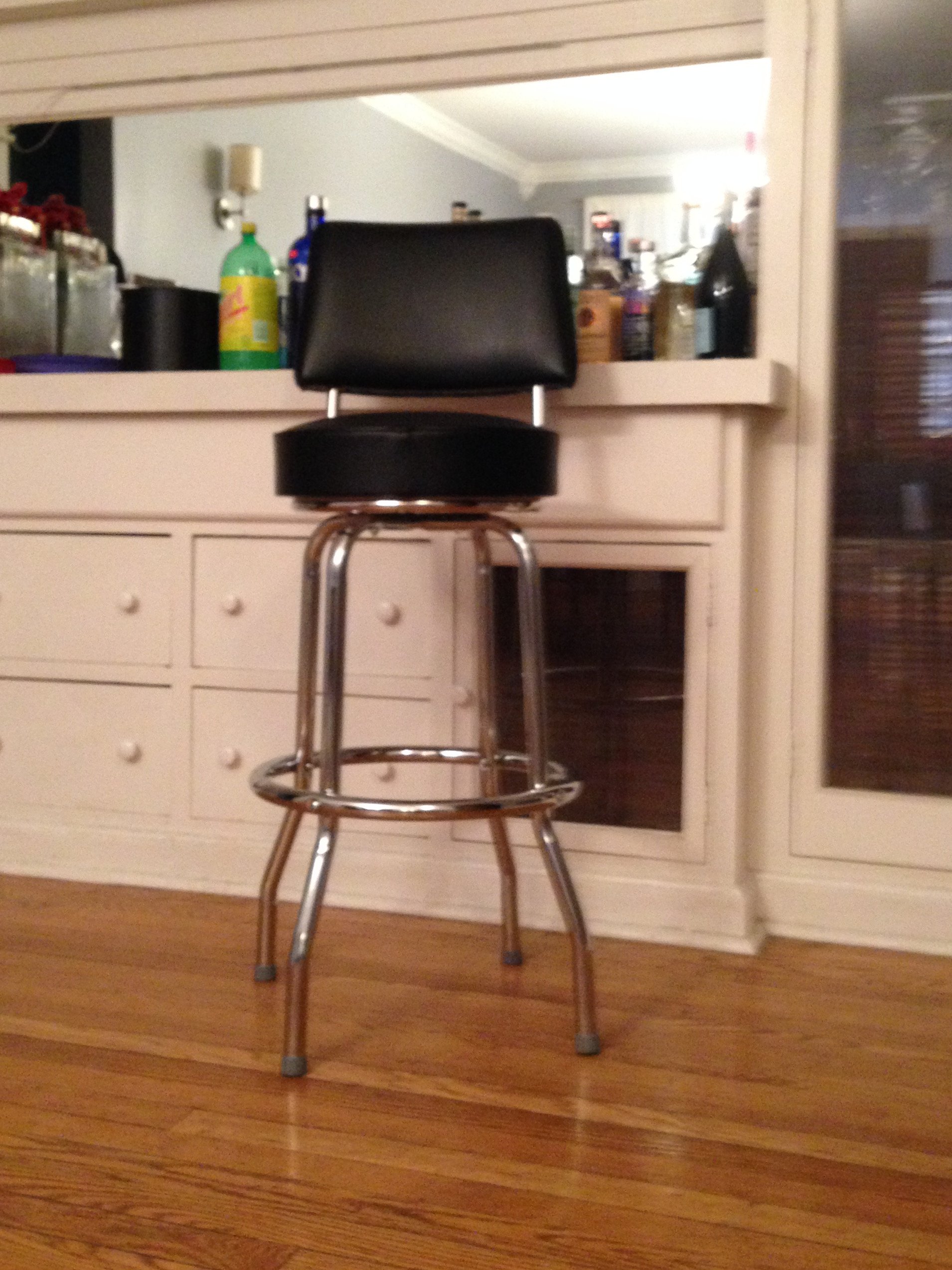 Swivel Bar Stool with Back - 30 Inch Height, Chrome Metal Frame & Black PU Seat - Adjustable Height Counter Stool for Kitchen Island, Breakfast Bar & Home Pub Decor
