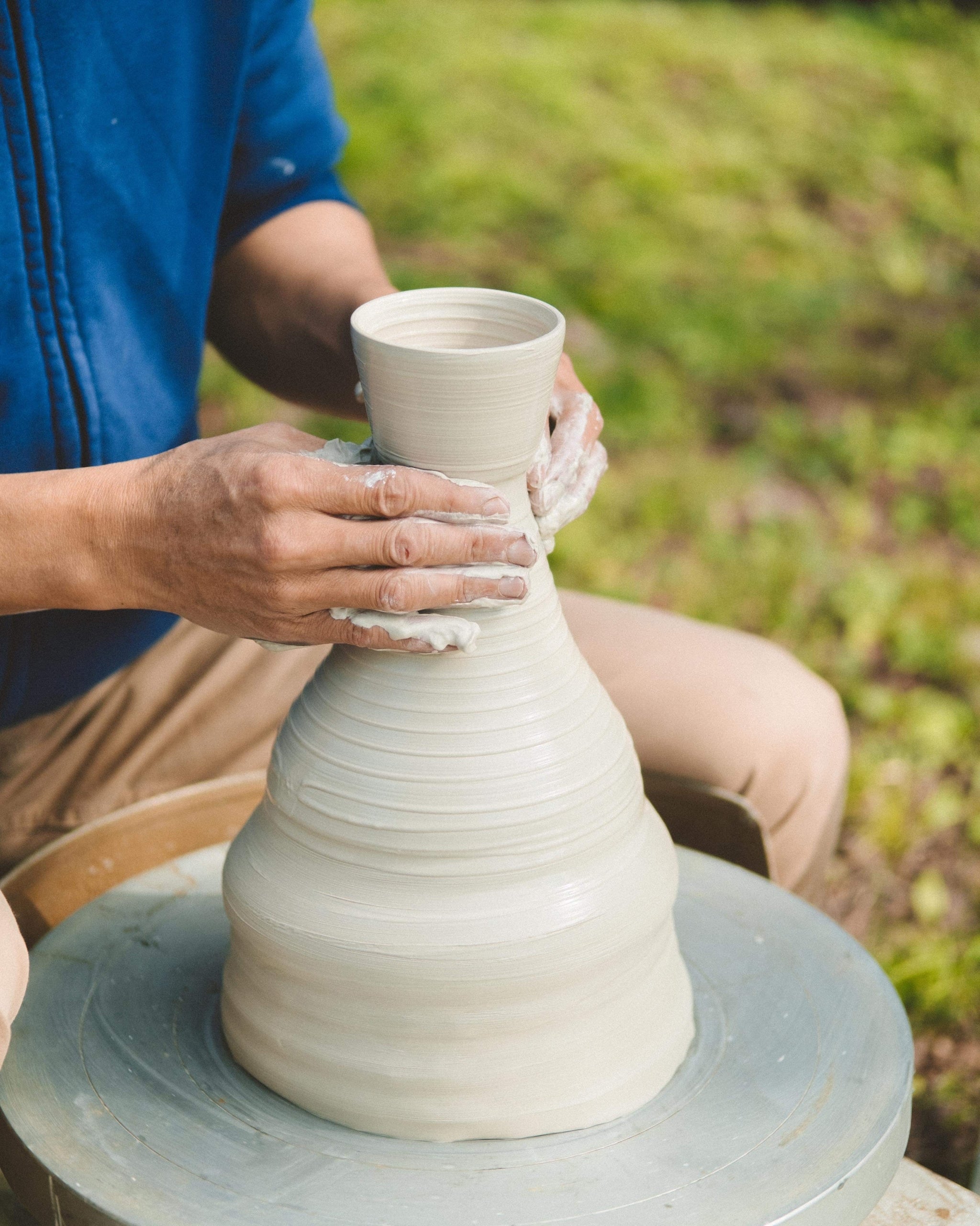 Handmade Usukiyaki Ceramic Mug Cup - Japanese Traditional Pottery for Tea, Coffee & Hot Drinks - Perfect for Home, Office & Gifts