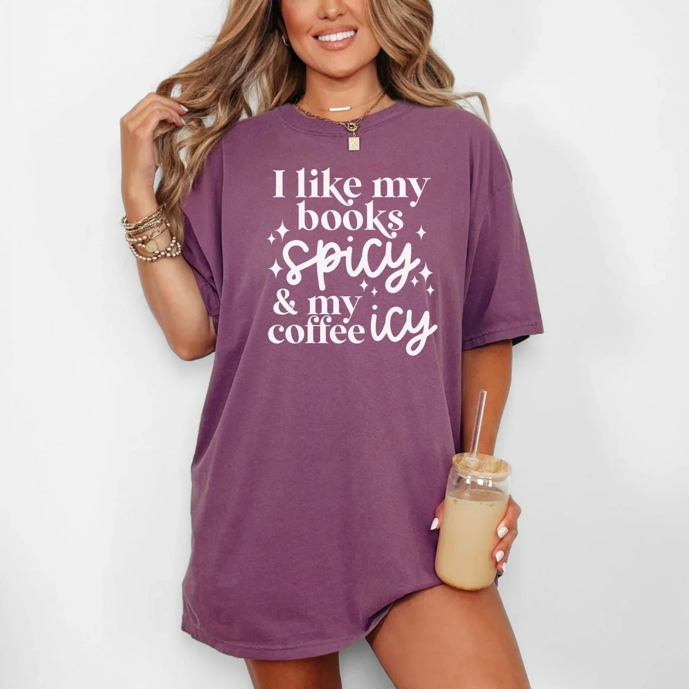 I Like My Books Spicy Graphic Tee - Funny Book Lover T-Shirt for Readers & Bibliophiles - Perfect for Book Clubs, Library Visits & Reading Enthusiasts
