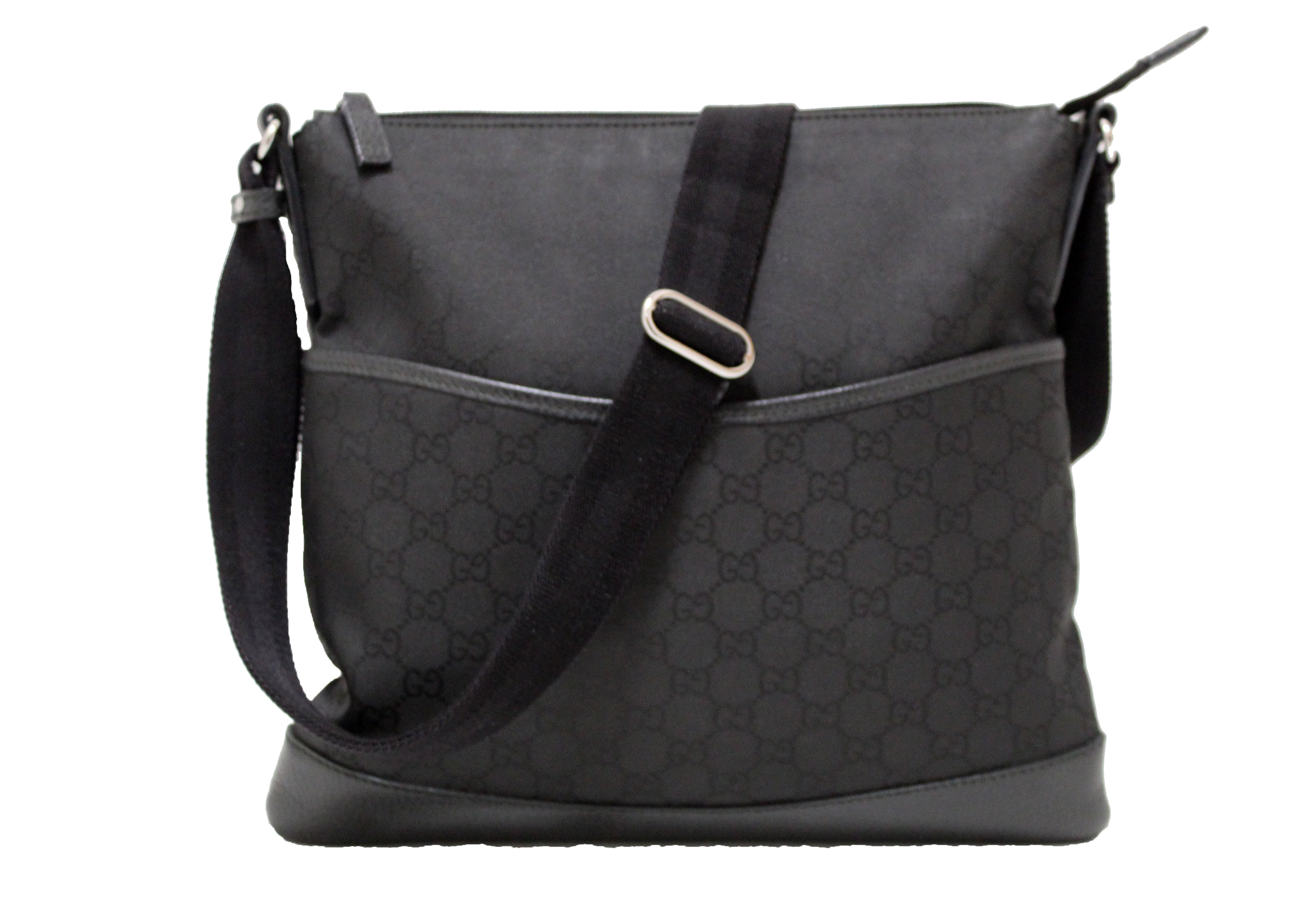 Authentic Gucci GG Supreme Black Nylon Messenger Bag for Men - Luxury Crossbody Shoulder Bag for Work, Travel & Everyday Use