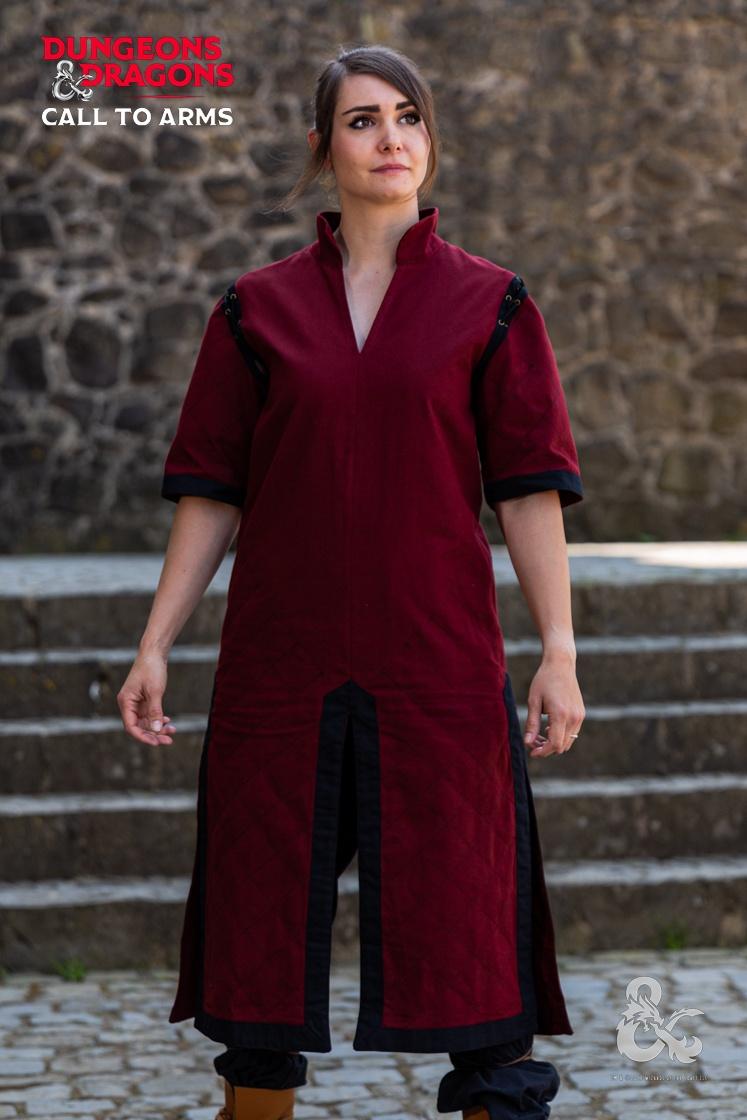 Dungeons & Dragons Fighter Costume Set - Medieval LARP Garment in Bordeaux & Black for Cosplay, Halloween, and Role-Playing Games