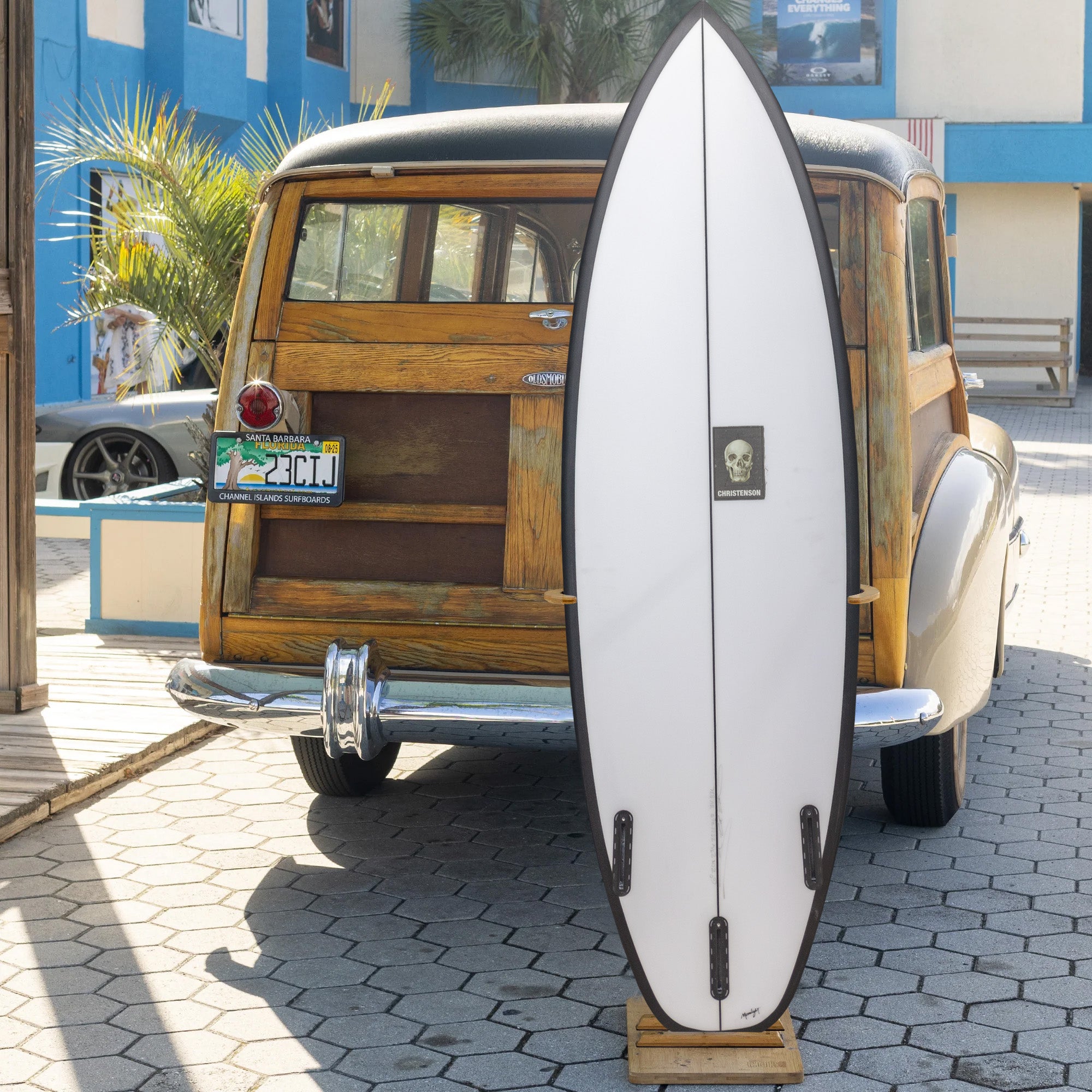 Christenson Ocean Pro 1 6'0 Surfboard with Futures Fins - High Performance Shortboard for All Wave Conditions | Perfect for Beach Surfing, Competition & Wave Riding Adventures