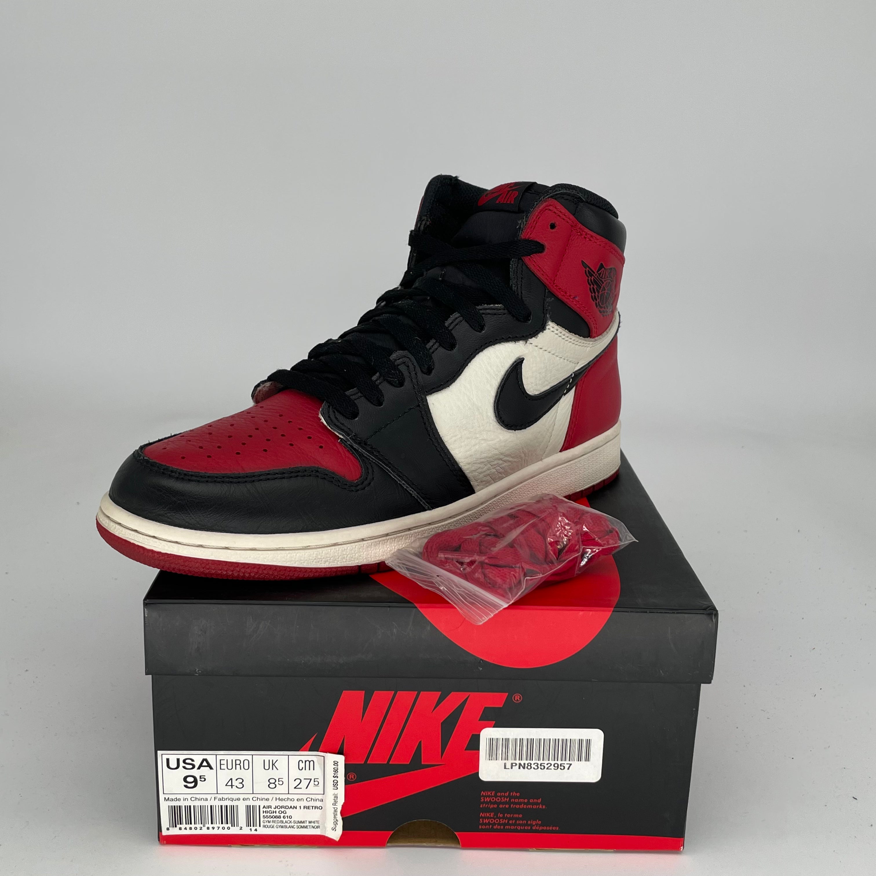 AIR JORDAN 1 BRED TOE Men's Basketball Shoes Size 9.5 (555088-610) - Retro High Tops for Sneaker Collectors & Streetwear Fashion