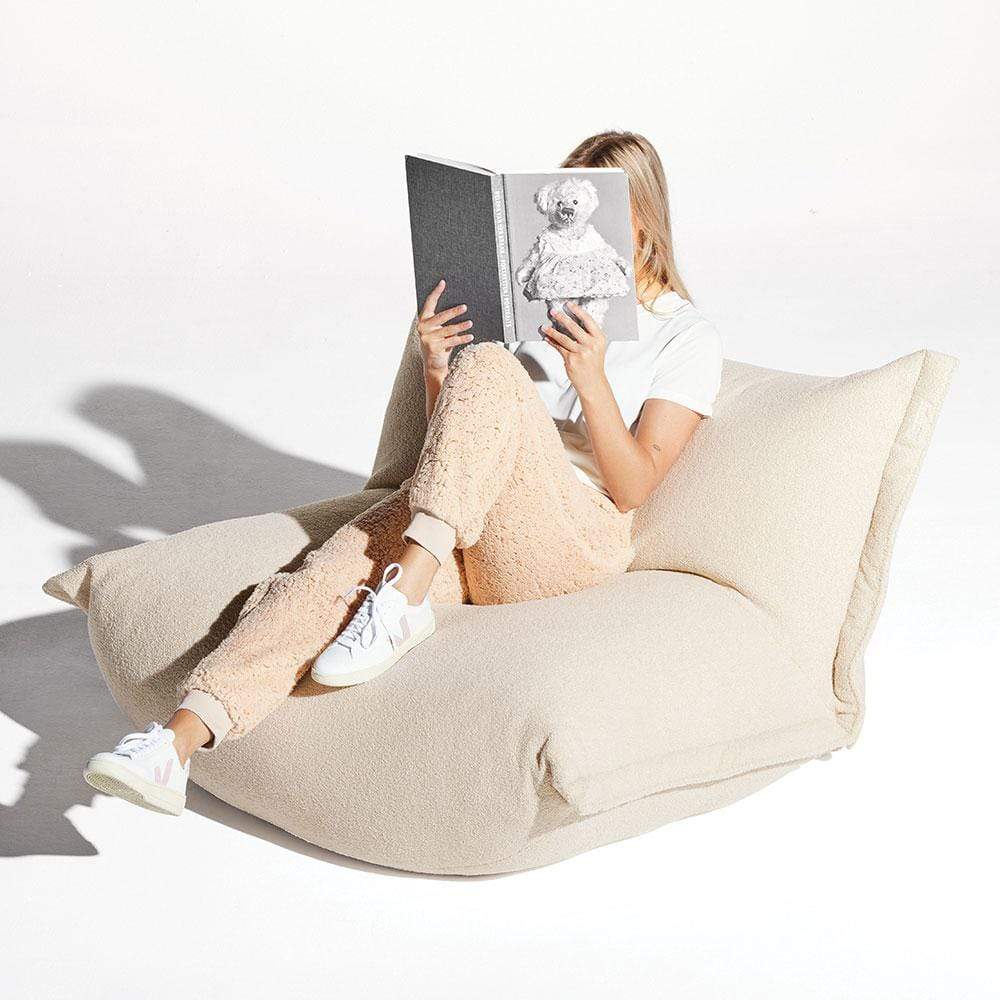The Bonbaron Sherpa - Cozy Fleece-Lined Blanket for Winter, Perfect for Home, Office, and Travel Use