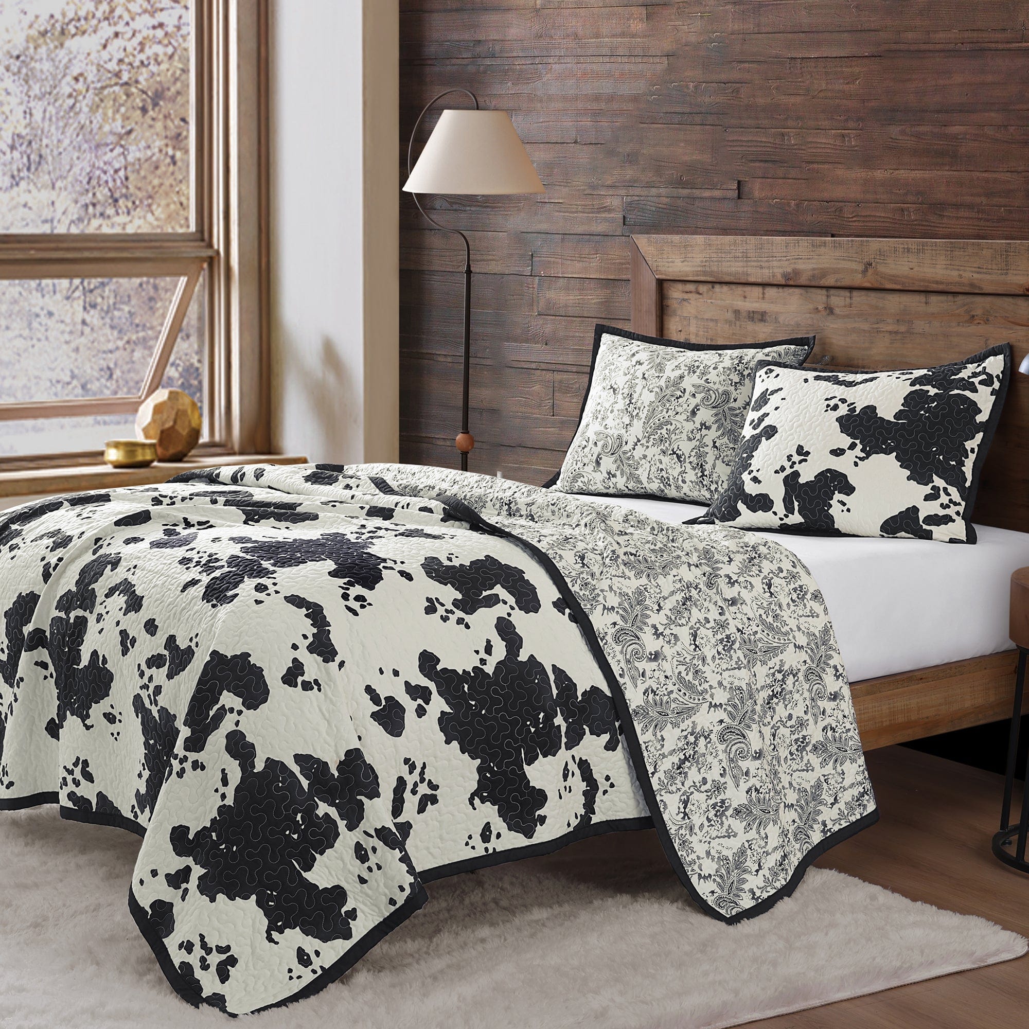 Premium Clara Cowhide Reversible Quilt Set - Soft & Durable Bedding for All Seasons | Perfect for Master Bedroom, Guest Room & Cozy Home Decor