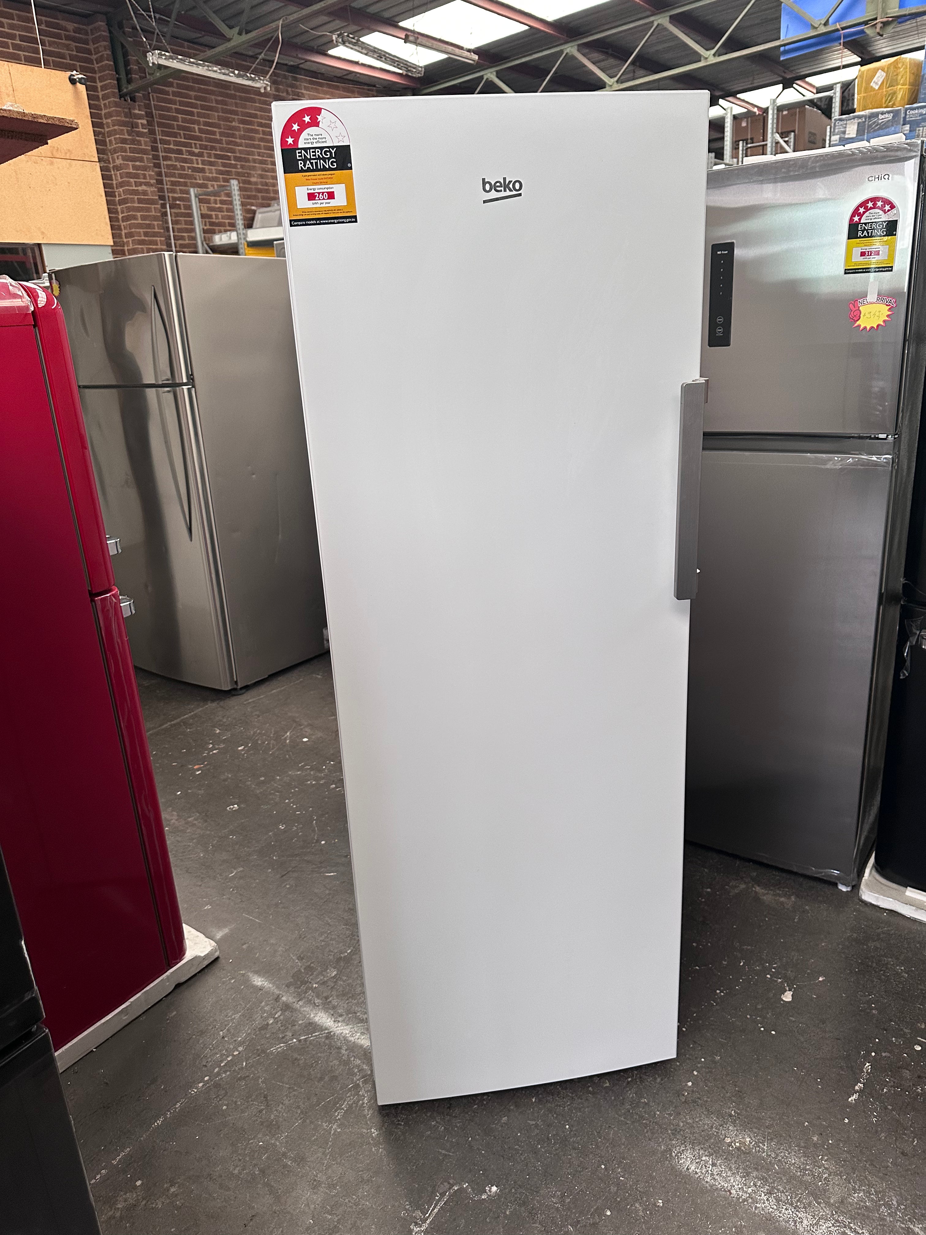 Beko 256L Frost Free Upright Freezer BVF290W - Made in Europe, 12 Month Warranty (Carton Damaged) - Perfect for Home, Restaurant & Commercial Kitchen Storage