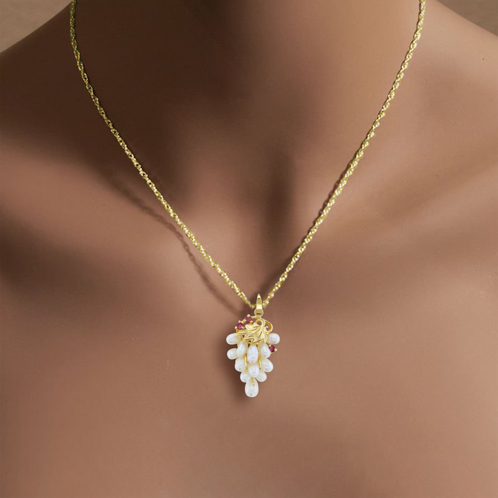 Exquisite Pearl Grape Cluster Necklace with Genuine Ruby Accents - Elegant Vintage Jewelry for Women, Perfect for Weddings, Parties & Special Occasions