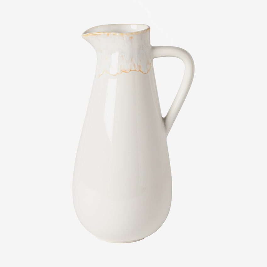 Casafina Taormina Pitcher - Elegant White Ceramic Water Pitcher for Home, Kitchen & Dining - Perfect for Iced Tea, Lemonade & Entertaining Guests