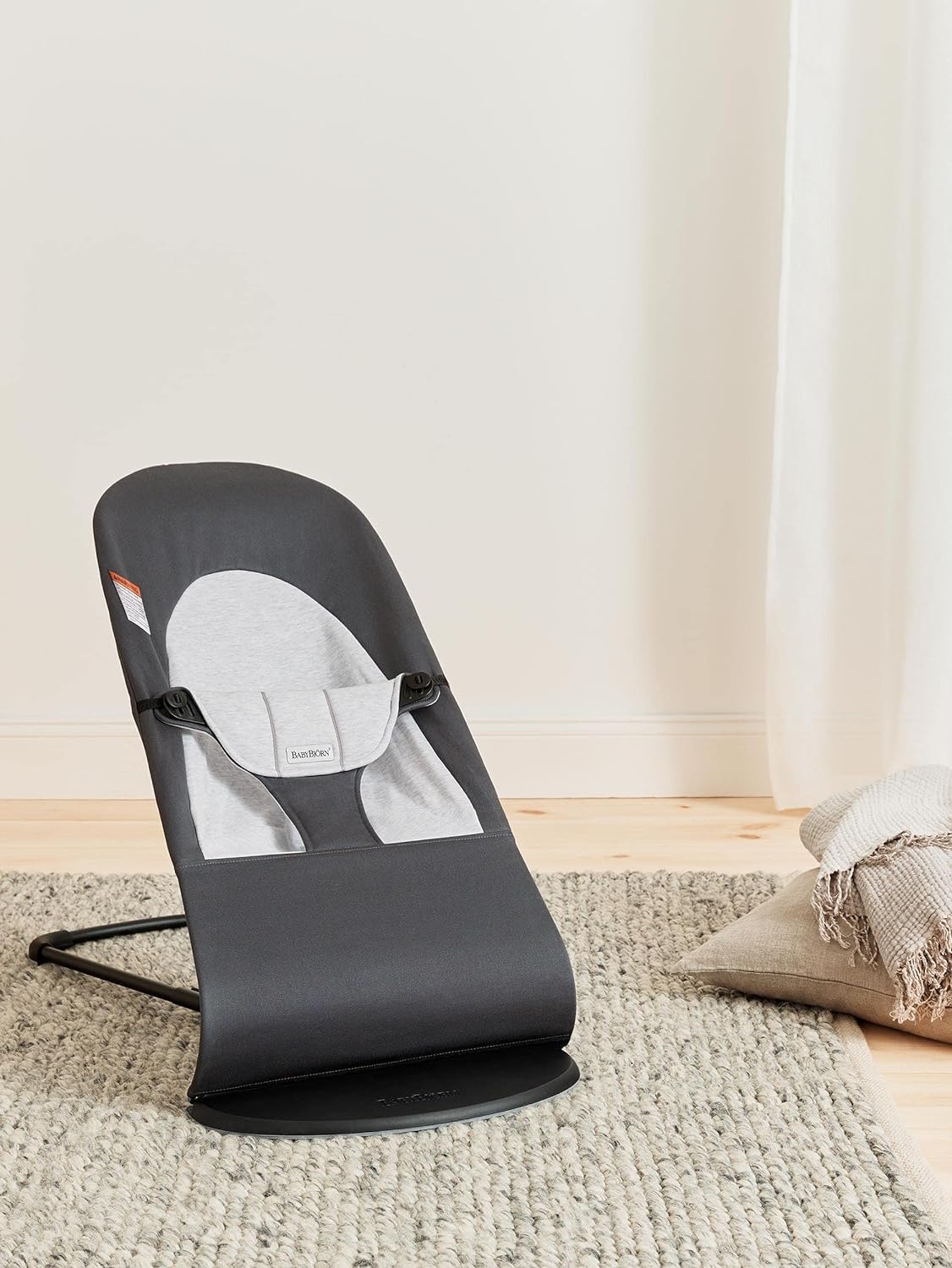 BabyBjörn Bouncer Balance Soft - Adjustable Baby Bouncer & Toddler Chair (8-29 lbs) - 4-Position Reclining, Lightweight & Portable - Dark Gray/Gray Woven Fabric - Perfect for Nursery, Living Room & Travel