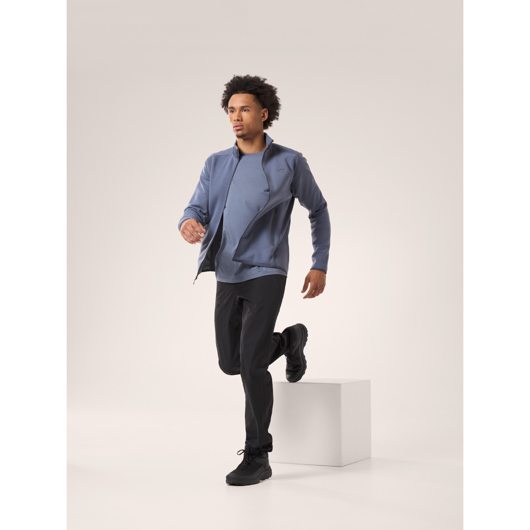 Arc'teryx Men's Kyanite Jacket - Lightweight Fleece for Hiking, Camping & Outdoor Adventures | Water-Resistant & Breathable Midlayer for Cold Weather