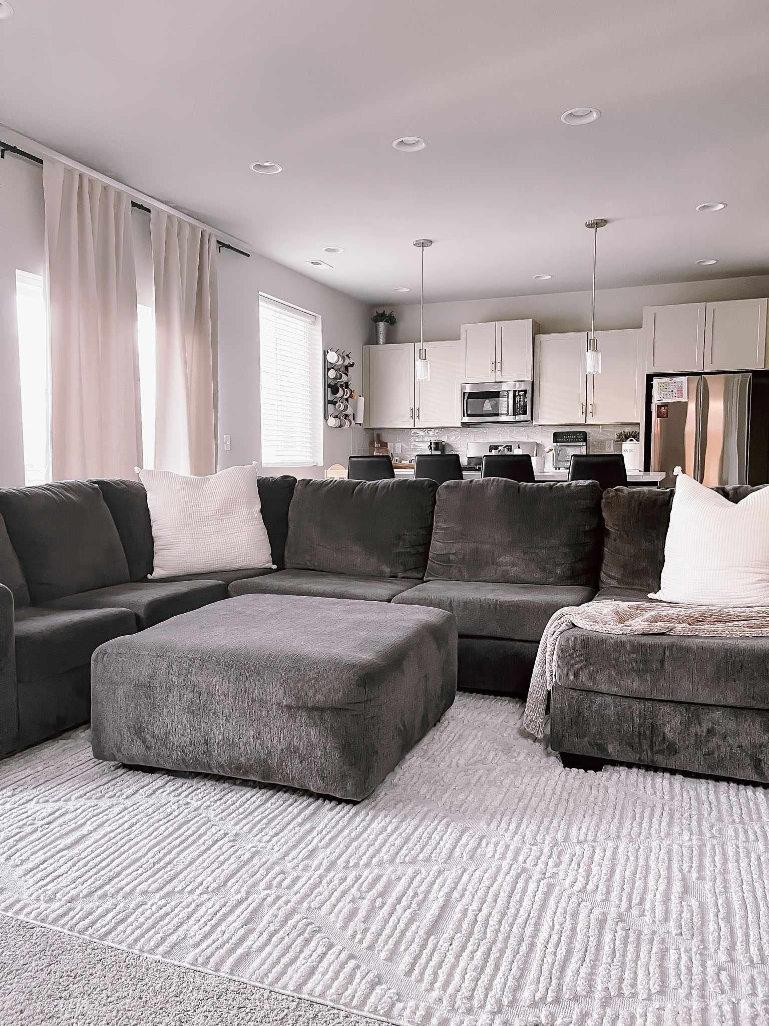 Luxury Hauteloom Mengen Plush High Pile Area Rug - Soft Ivory Shag Carpet for Living Room & Bedroom - 6'7