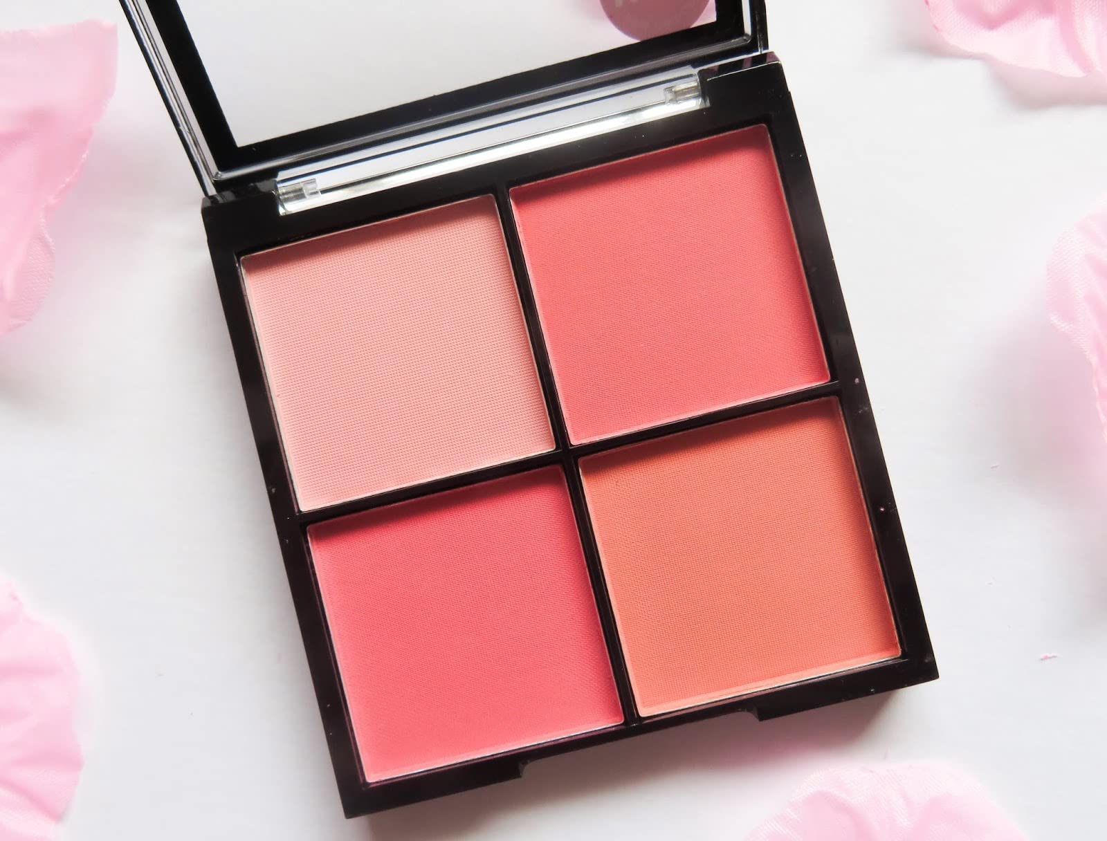FACE GLOW PINK BLUSHER - Natural Cheek Makeup for a Rosy Glow | Perfect for Everyday Wear & Special Occasions