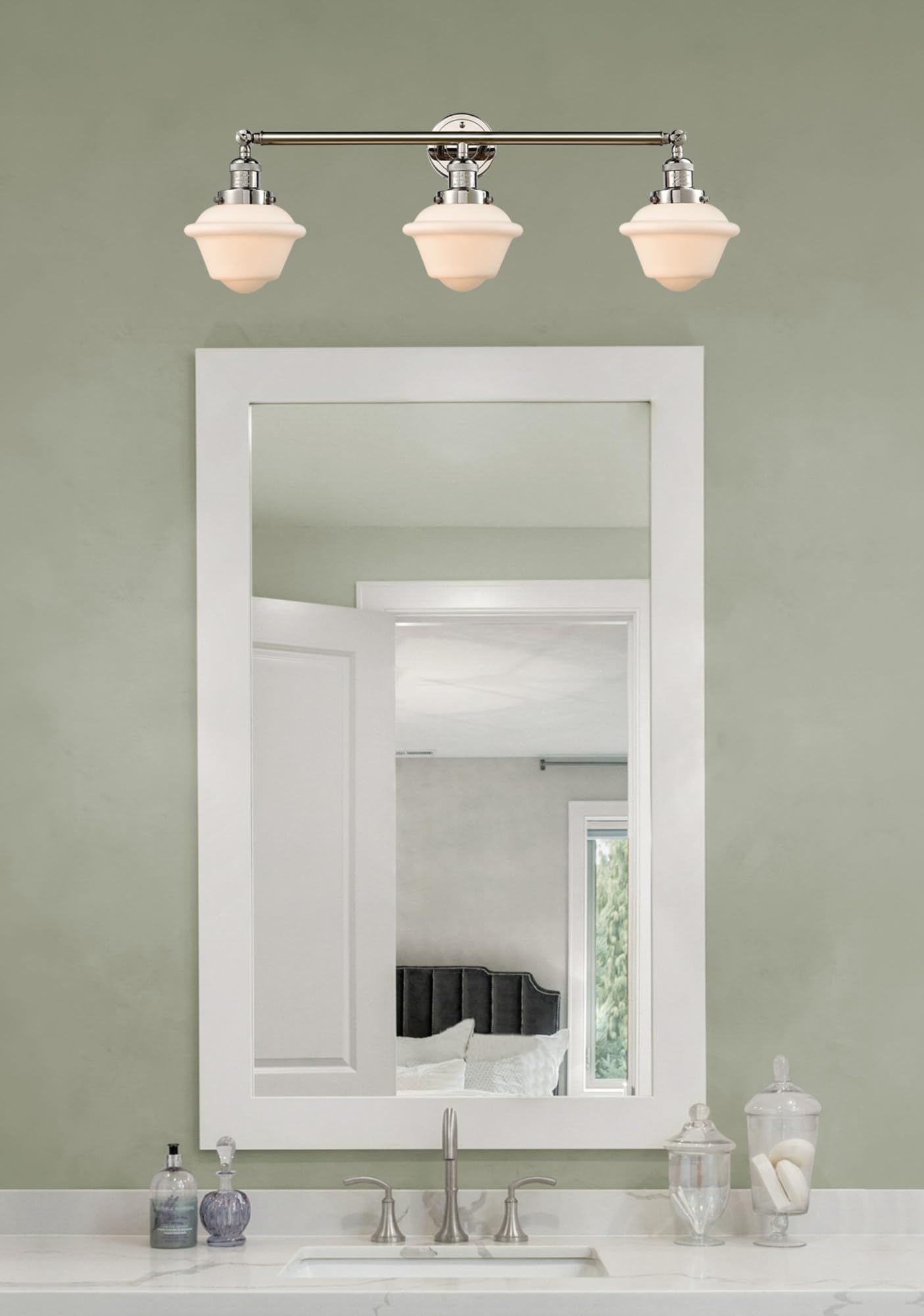 Franklin Restoration Collection 3-Light Bathroom Vanity Fixture in Bronze - Perfect for Modern Bathrooms, Powder Rooms & Home Renovations