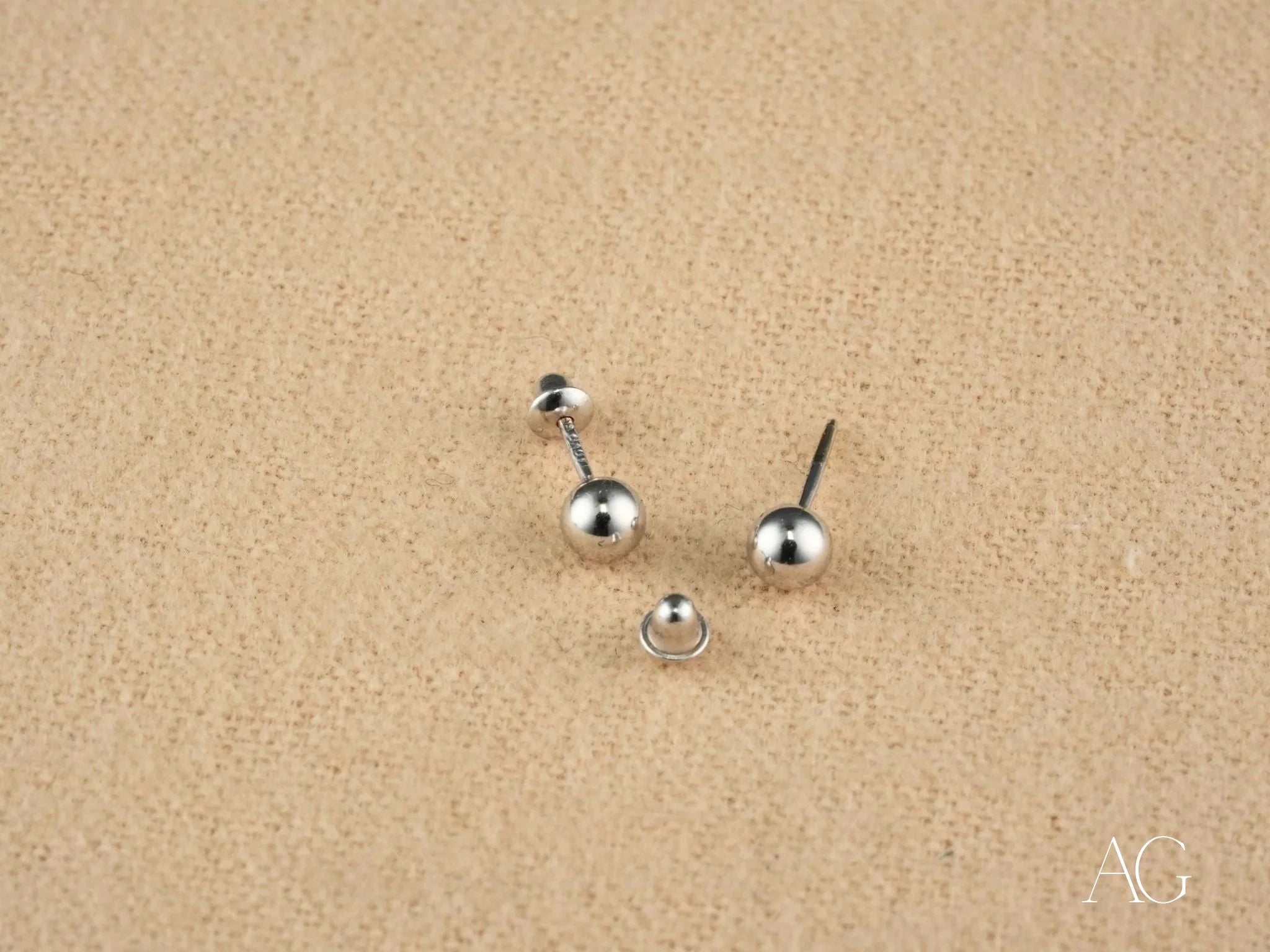18K White Gold 4mm Ball Stud Earrings for Kids Girls - Hypoallergenic Children's Jewelry for Birthdays, Gifts & Special Occasions