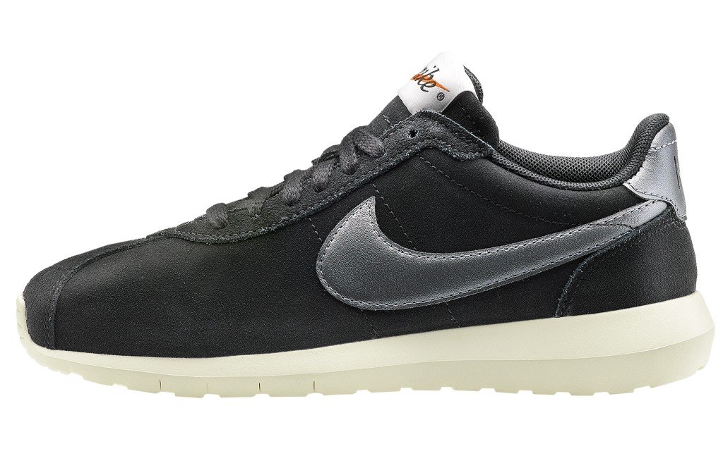 Nike Women's Running Sneakers - Lightweight Comfortable Athletic Shoes for Jogging, Gym & Casual Wear