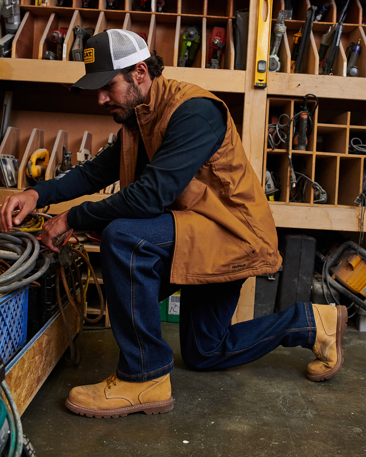 Durable Men's D2 Carpenter Jeans - Heavy Duty Work Pants for Construction & DIY Projects - Comfortable & Stylish Workwear for Professionals