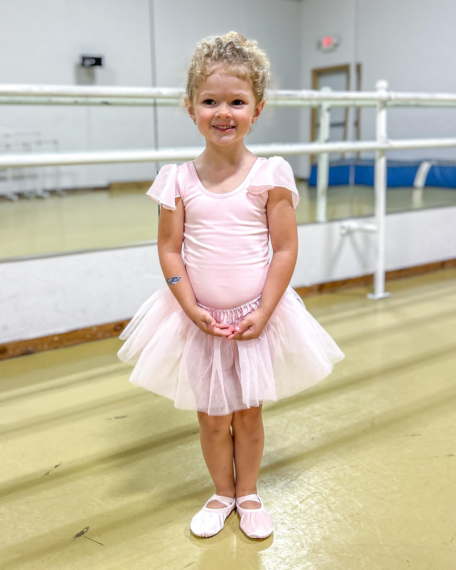 Stelle Girls Ballet Leotard - Black Ruffle Sleeve Dance Leotard for Toddler & Kids - Gymnastics & Ballet Performance Outfit - Perfect for Dance Class, Recitals & Competition Wear