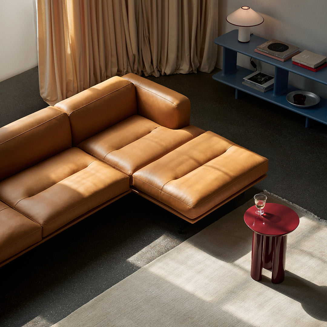Inland AV42 Chaise Longue Sofa - Modern Lounge Chair for Living Room, Bedroom & Patio - Comfortable Reclining Sectional with Pillows - Perfect for Relaxing, Reading & Napping