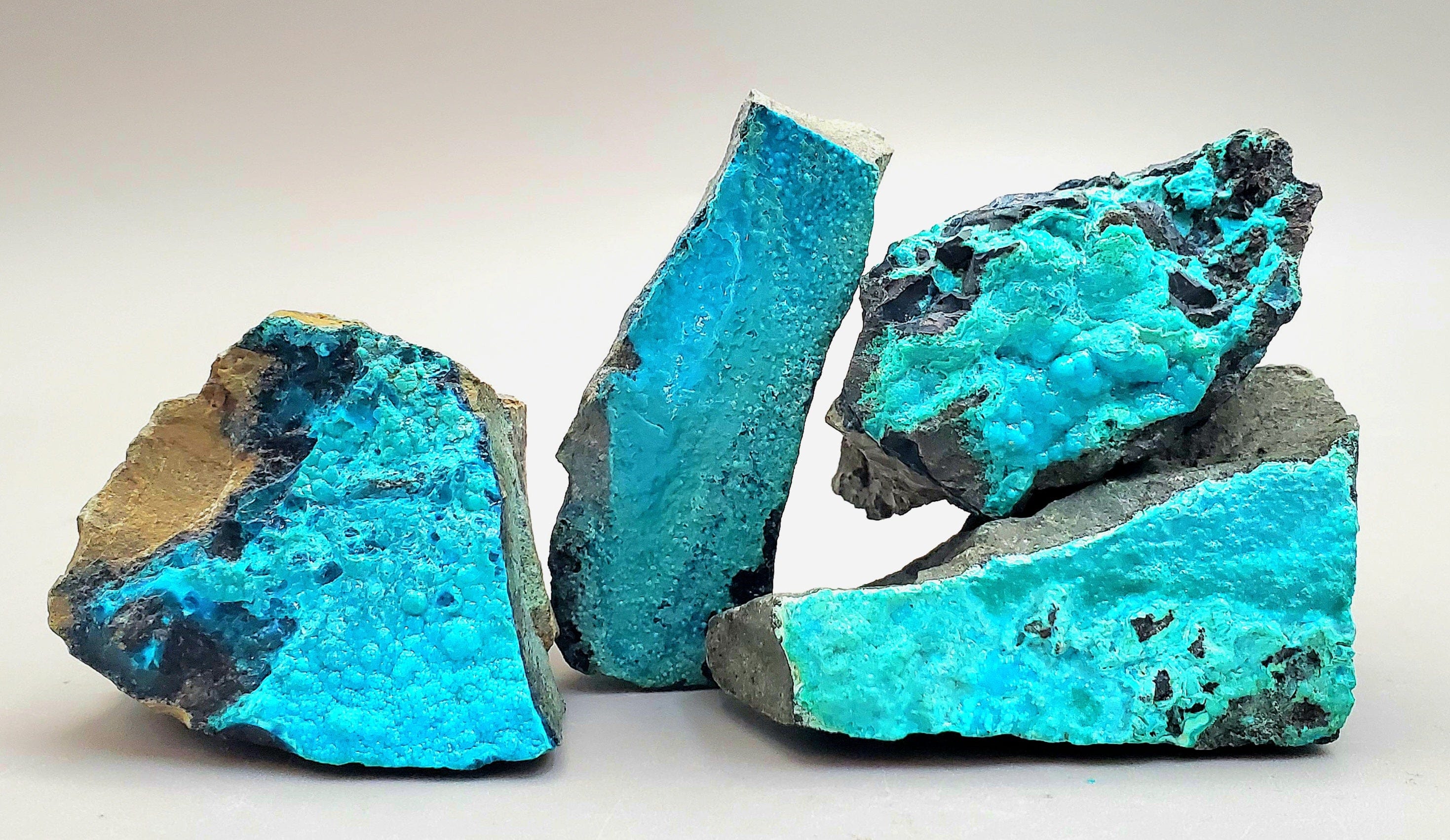 Natural Chrysocolla Crystal Specimen - Raw Healing Stone for Meditation, Jewelry Making & Home Decor | Collectible Mineral for Energy Work & Spiritual Healing