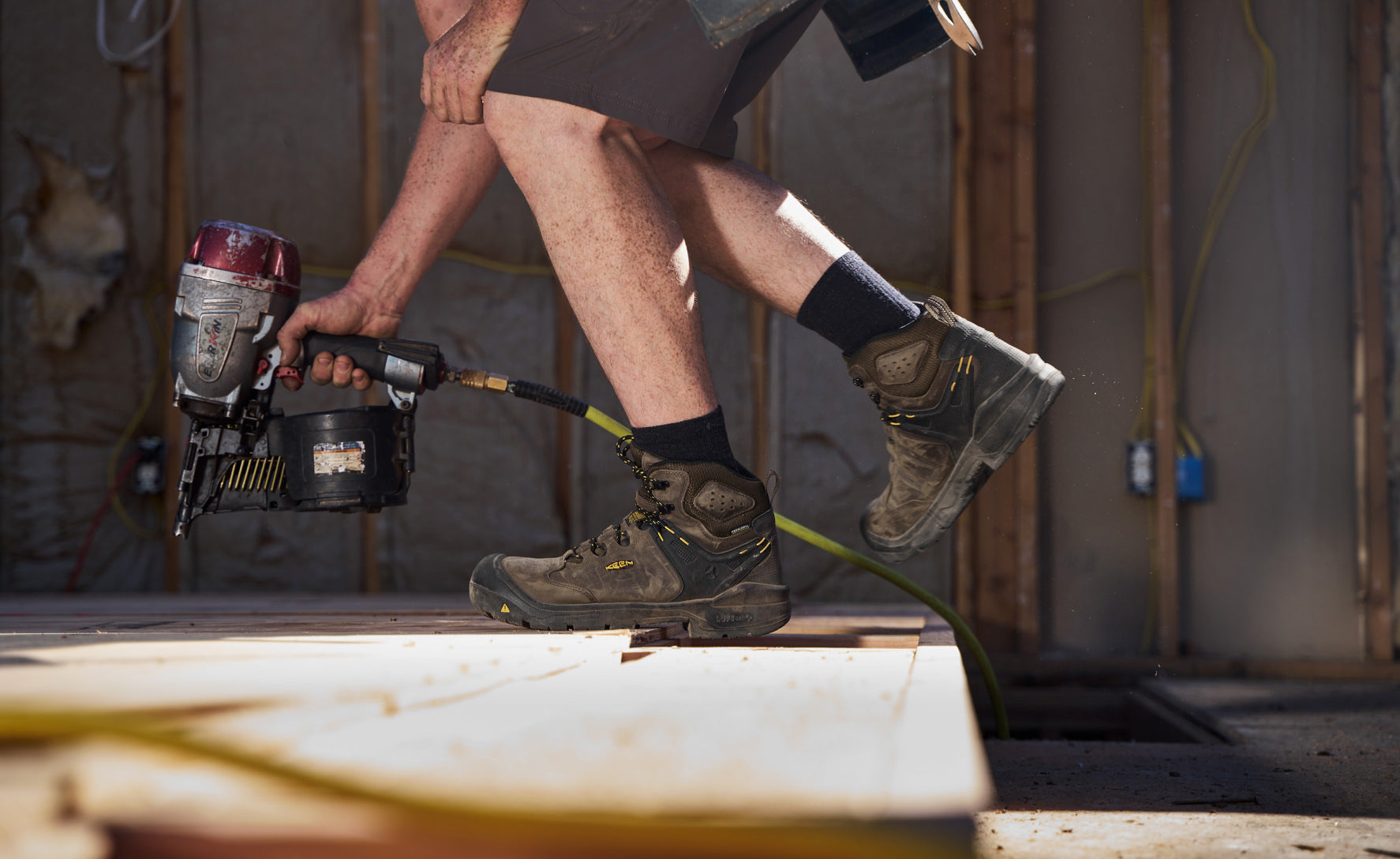 Men's Dover 6 Waterproof Work Boots with Carbon Toe - Dark Earth/Black | Slip Resistant Safety Shoes for Construction & Outdoor Work