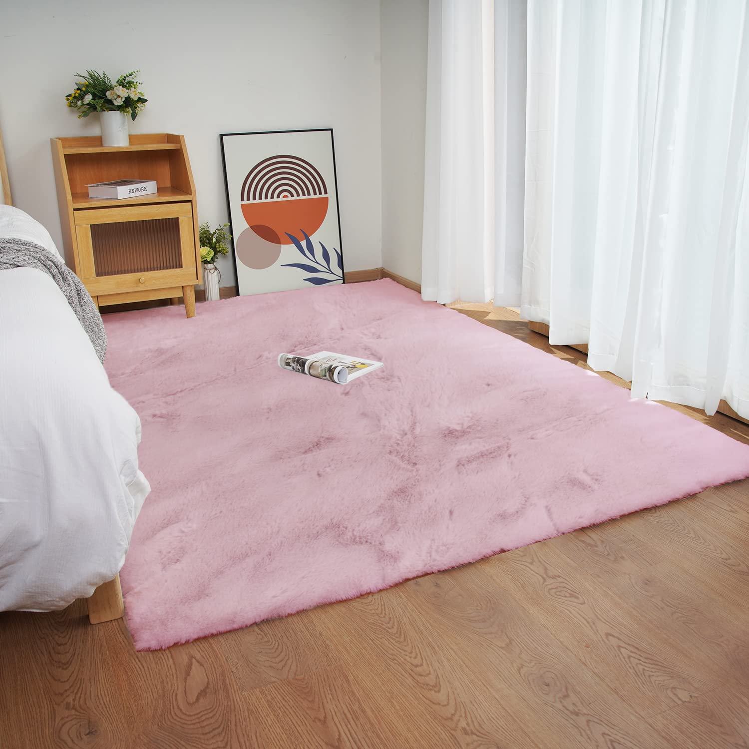 Ghouse Ultra Soft Faux Rabbit Fur Rug 5x8 Feet - Machine Washable Fluffy Area Rug for Bedroom & Living Room - Non-Shedding Pink Sheepskin Carpet - Perfect for Cozy Home Decor, Nursery & Pet-Friendly Spaces