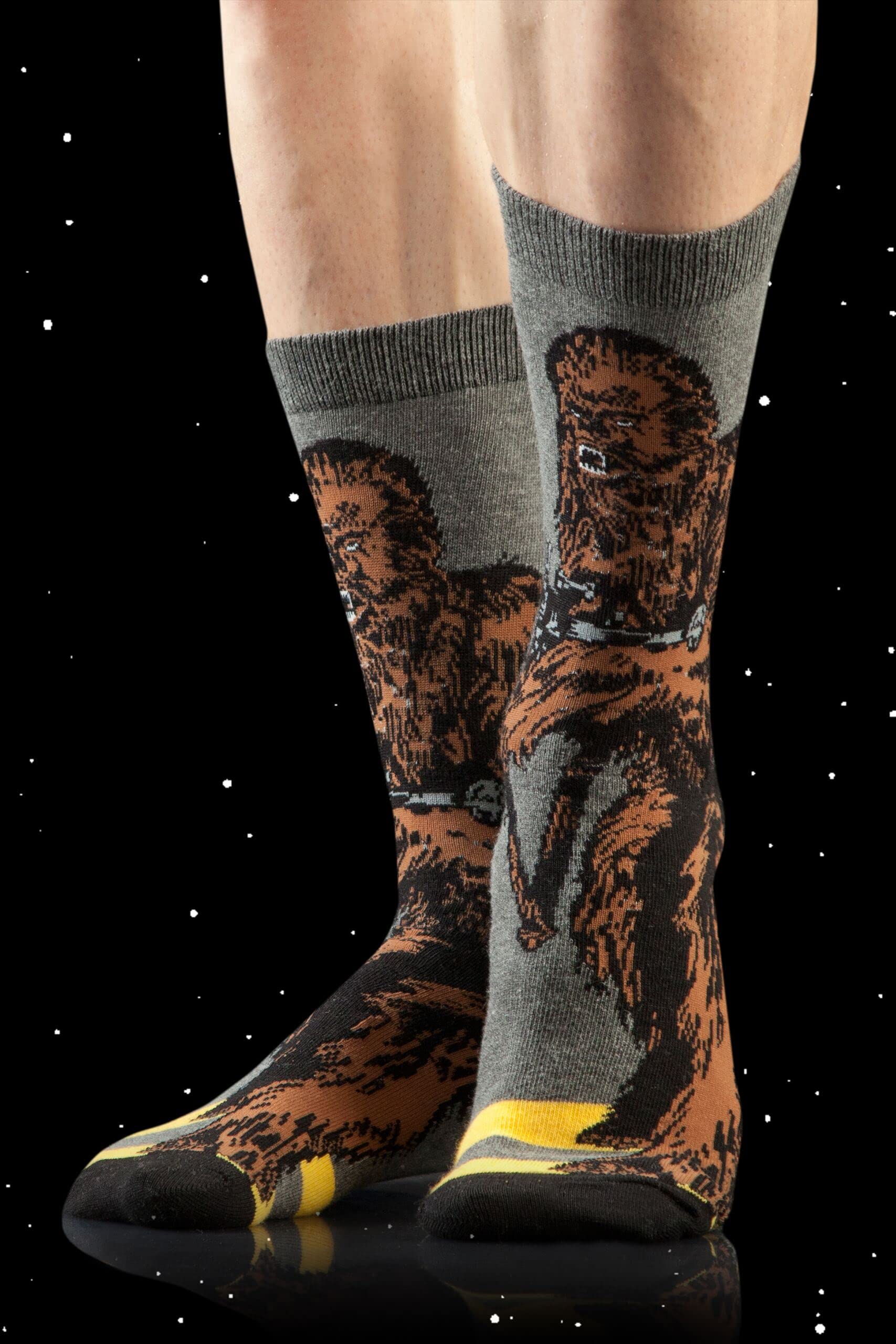 Star Wars Character Socks for Men - 5 Pack Cotton Socks Featuring Yoda, Chewbacca, C3PO, R2-D2 & Han Solo | Sizes 6-11 & 11-13 | Perfect for Cosplay, Gifts & Everyday Wear