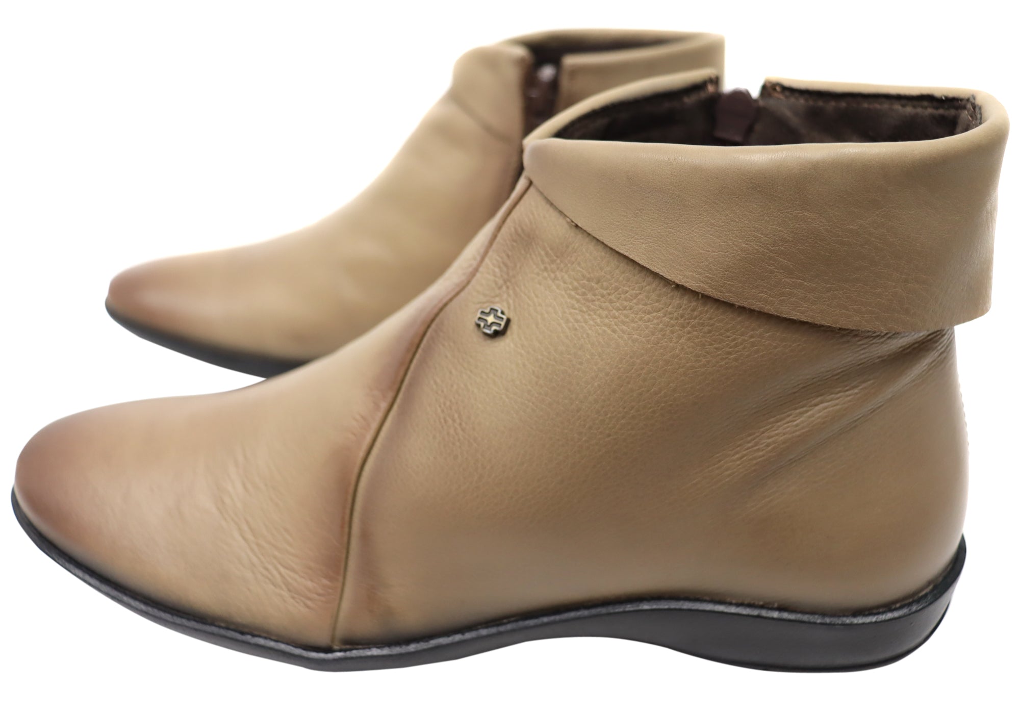 Perlatto Lotty Women's Comfortable Leather Ankle Boots - Made in Brazil - Stylish & Durable for Work, Travel & Everyday Wear