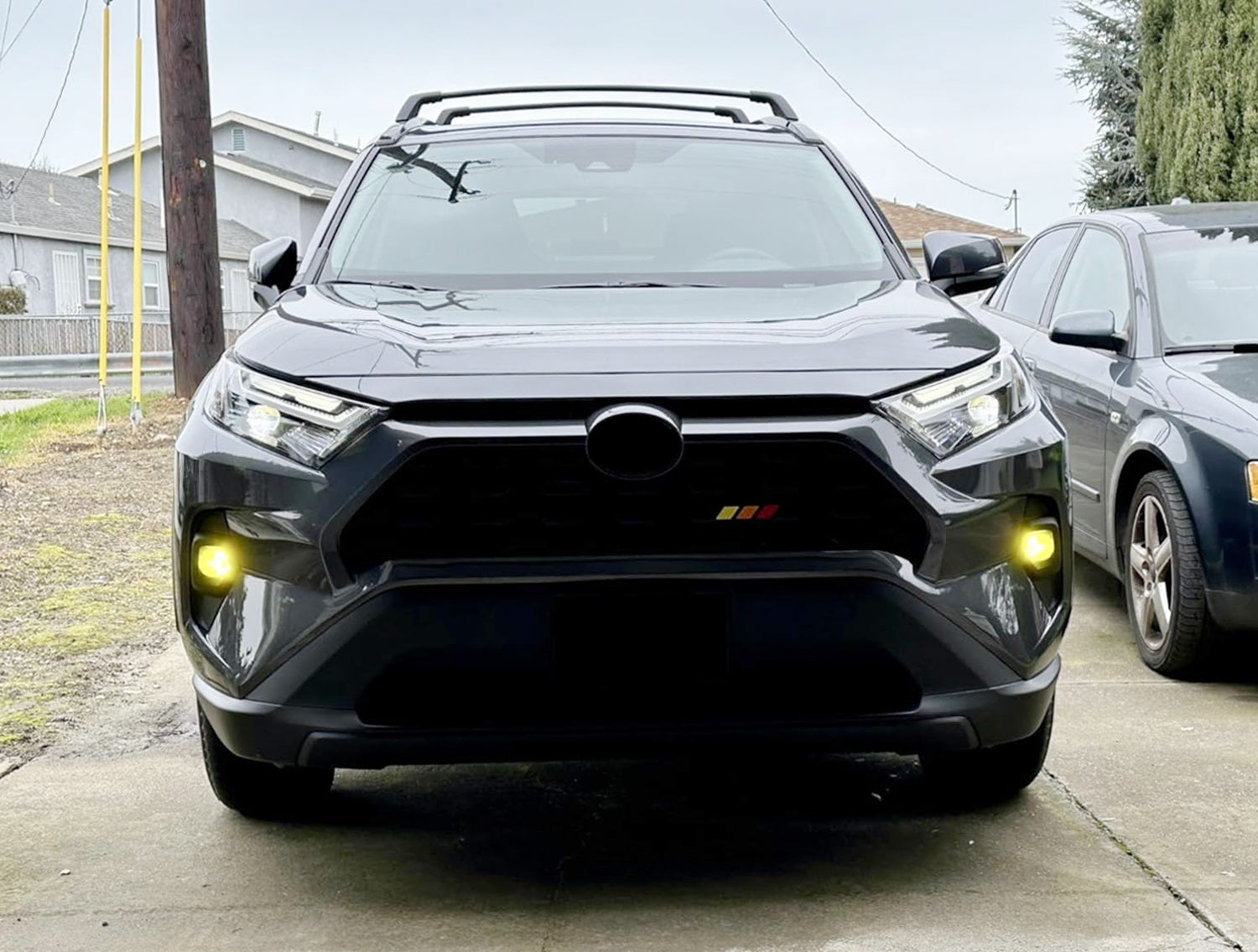 30W White/Yellow Dual Color L1B LED Replacement Bulb for 2019+ Toyota & Lexus - Perfect for Headlight Upgrades, Night Driving, and Enhanced Visibility