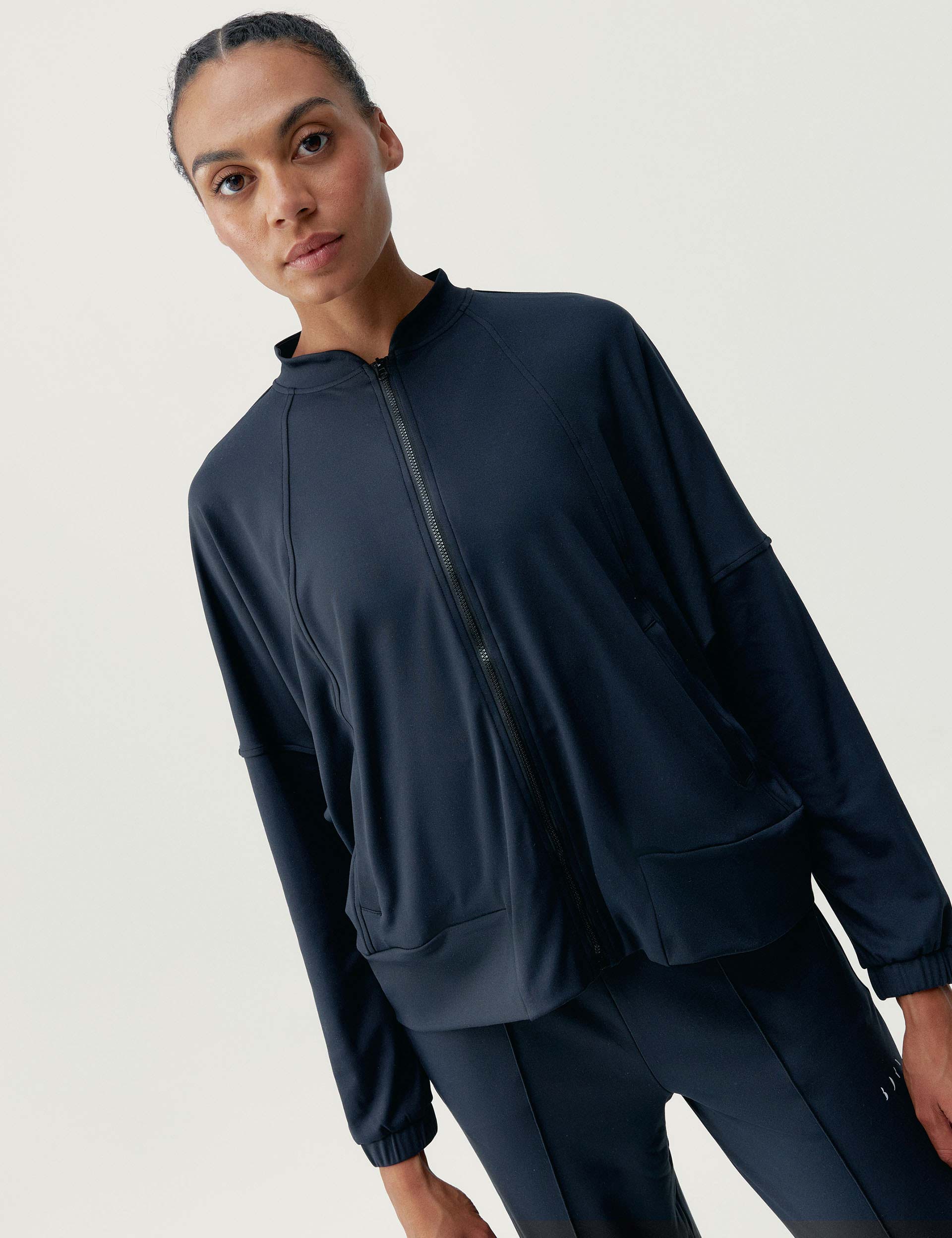 Leila Jacket - Stylish Black Women's Outerwear for Fall & Winter | Perfect for Casual Outings & Travel
