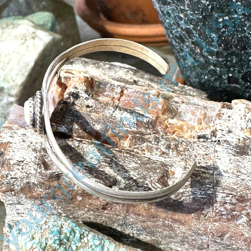 Vintage Navajo Sterling Silver Mother of Pearl Bracelet for Kids | Handmade Native American Jewelry | Perfect for Gifts, Special Occasions & Cultural Events