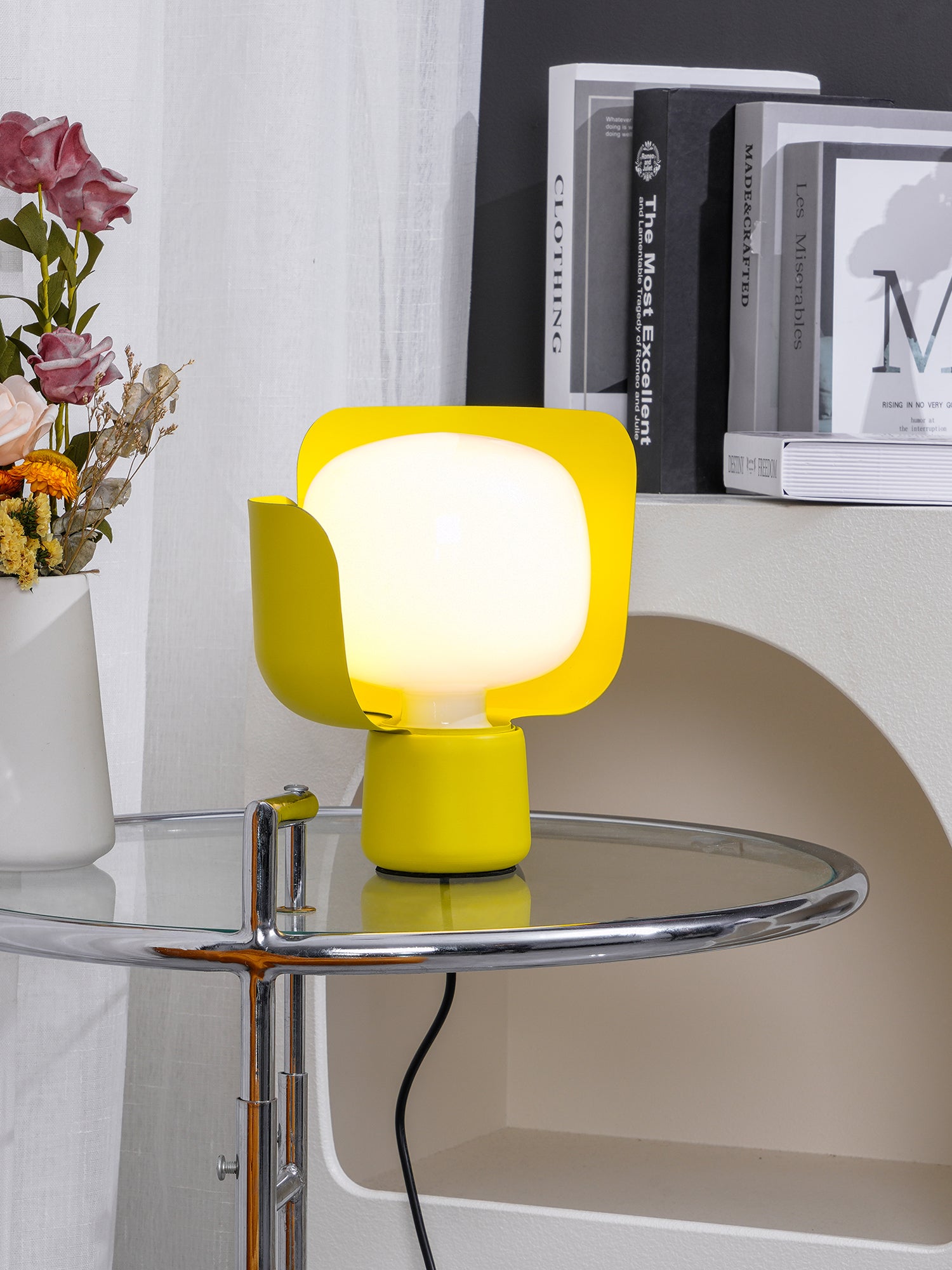 Elegant Petals Glass Table Lamp - Modern Home Decor for Living Room, Bedroom & Office - Soft Ambient Lighting for Relaxation & Reading