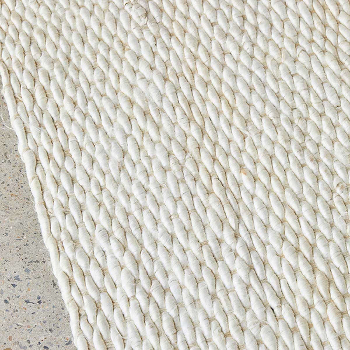 Premium White Hive Rug - Soft Modern Geometric Design for Living Room, Bedroom & Office - Non-Slip Comfortable Area Rug for Home Decor
