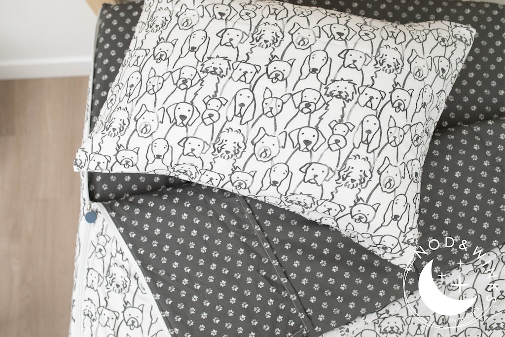**Cozy Puppy Dog Zipper Bedding Set - Soft & Washable Pet Bed Cover for Small Dogs - Perfect for Crates, Kennels & Home Use**