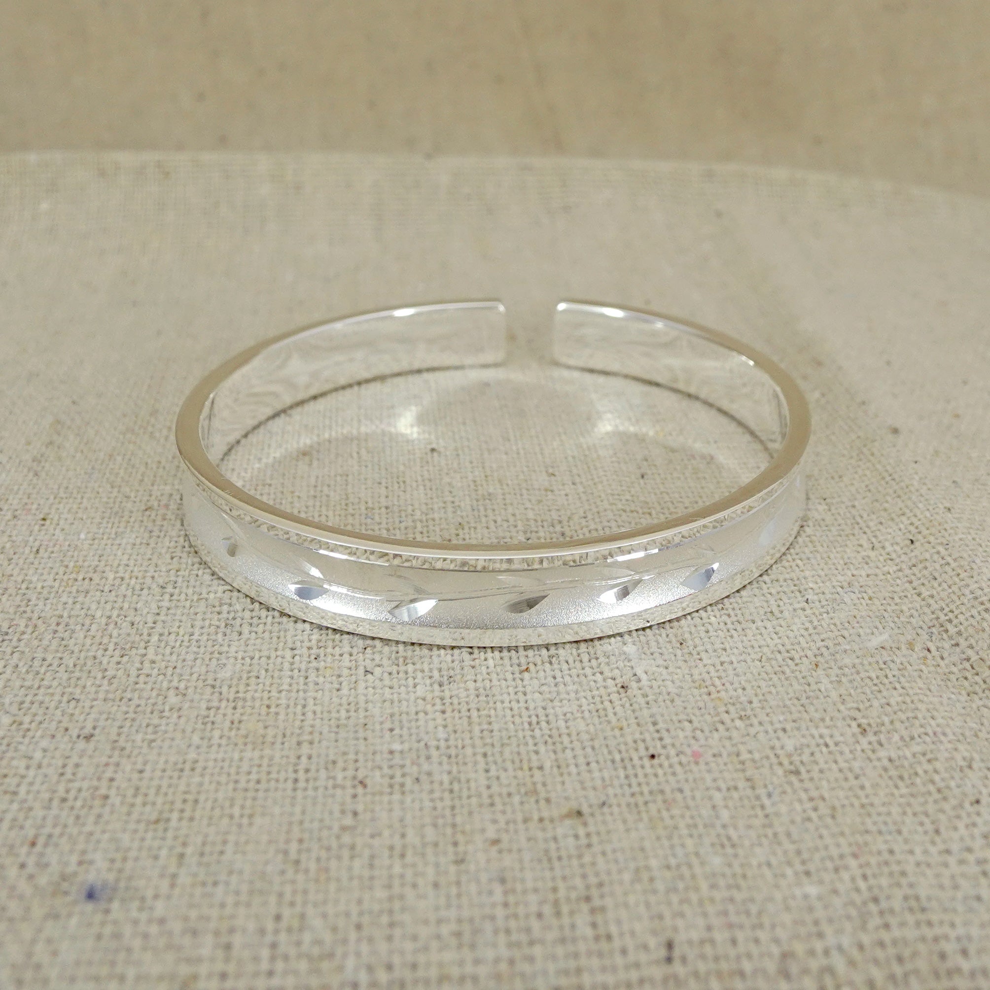 Sterling Silver Bangle Bracelet for Women - Elegant & Dainty Jewelry Gift for Her - Perfect for Weddings, Parties & Everyday Wear