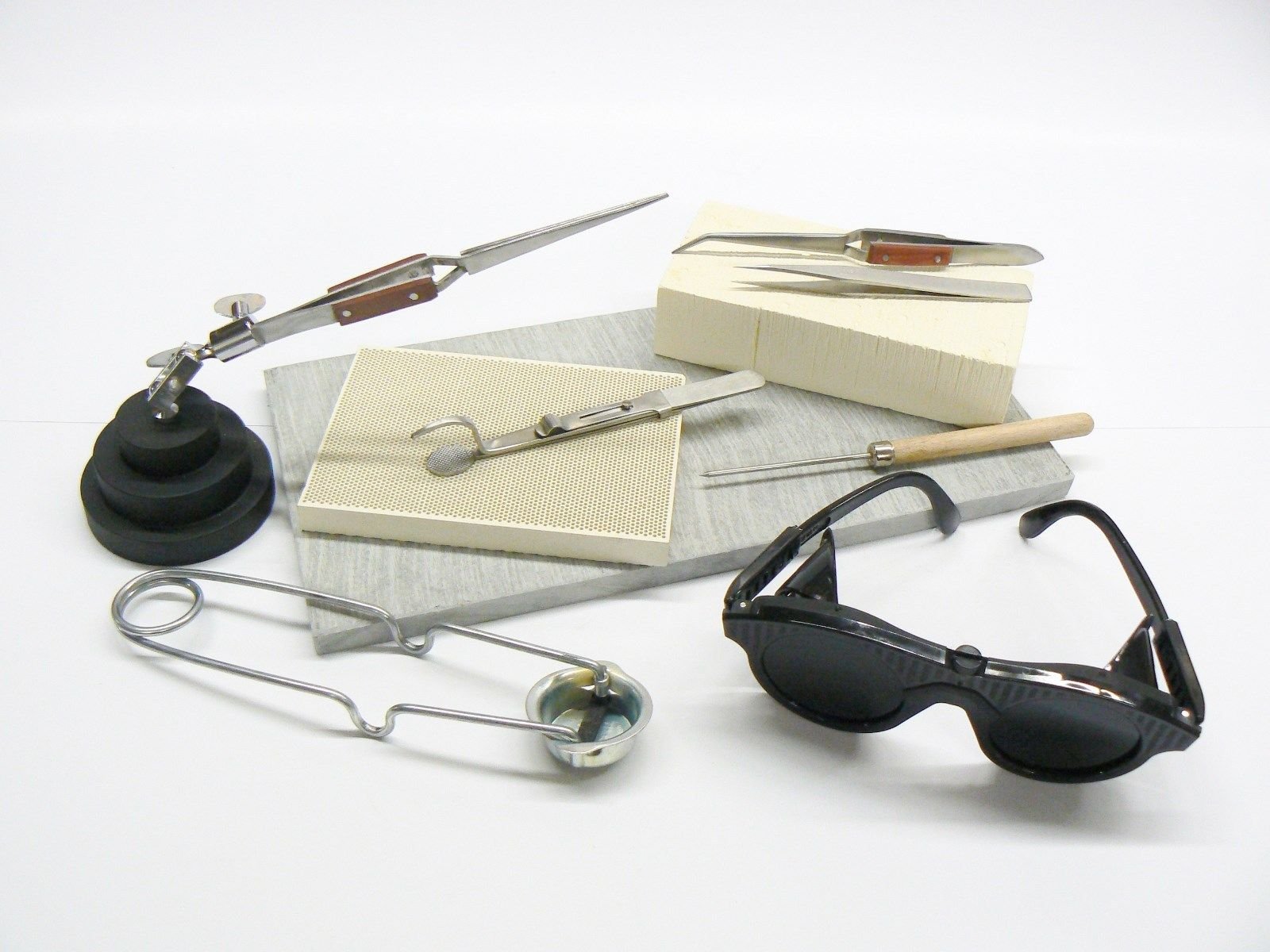 Professional Jewelry Soldering Kit with Magnesia Block, Honeycomb Ceramic Board, 3rd Hand Tools, Safety Glasses & Fiber Tweezers - Perfect for DIY Jewelry Making, Repairs & Metal Crafting Projects