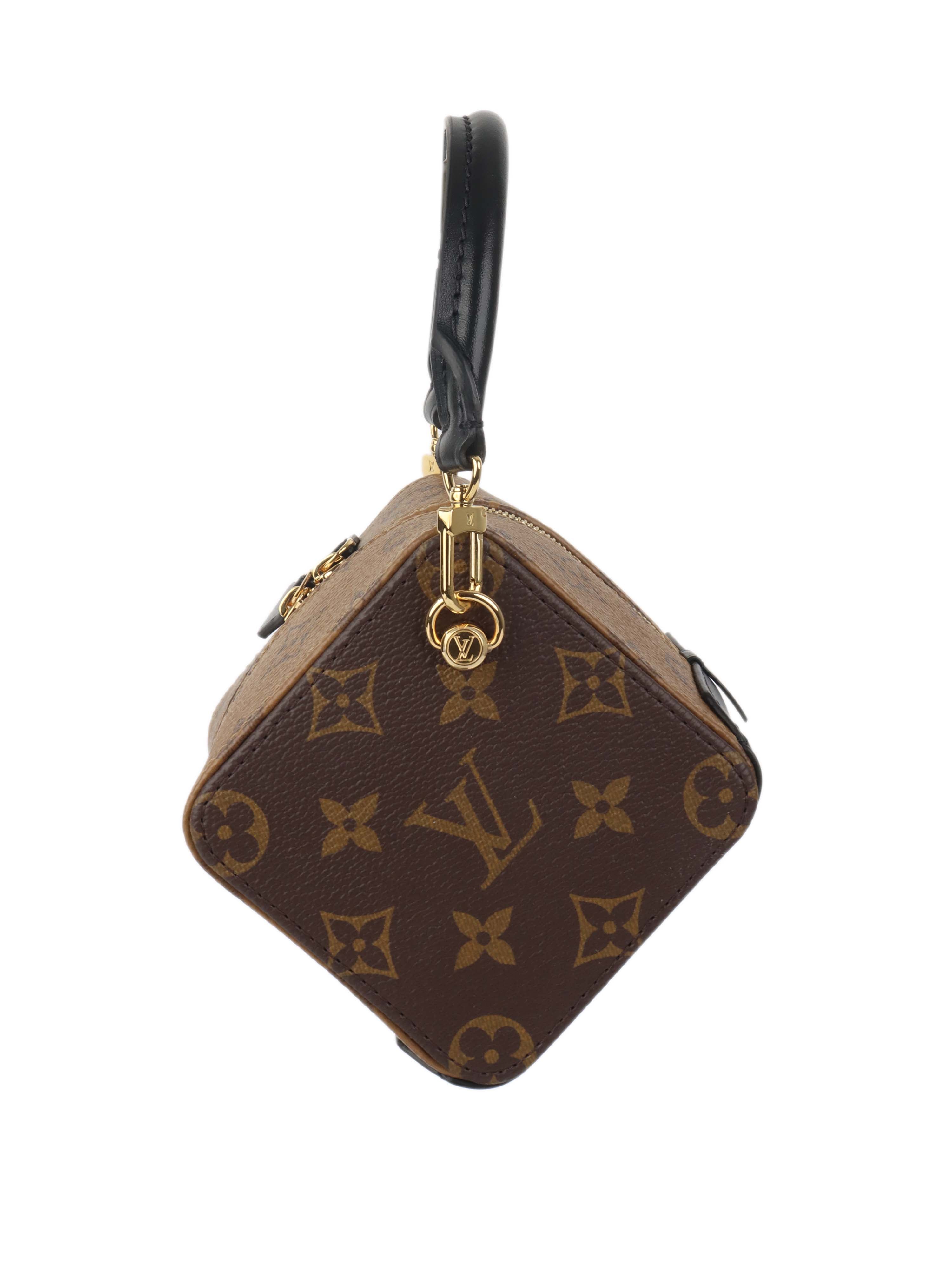 Louis Vuitton Monogram Reversible Dice Belt - Genuine Leather Unisex Fashion Accessory for Casual & Formal Outfits