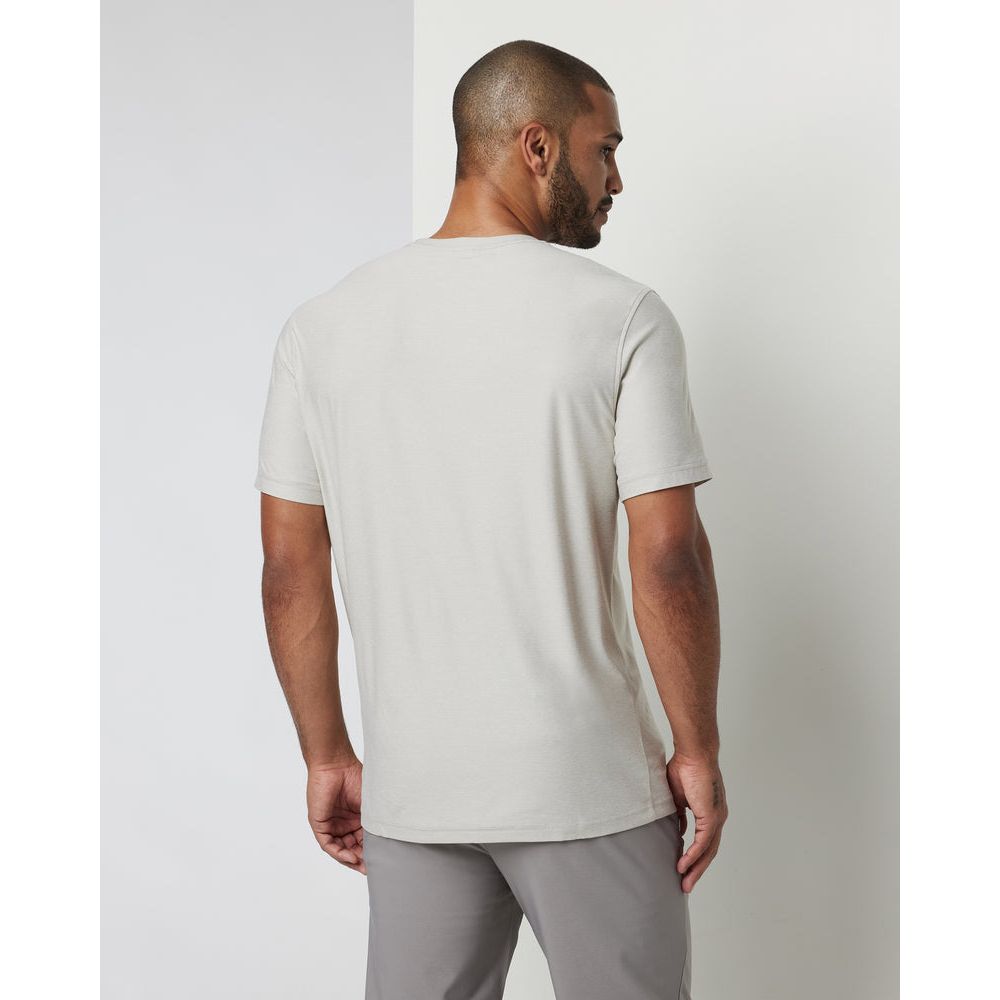 Vuori Men's Strato Tech Tee - Moisture-Wicking Performance T-Shirt for Gym & Running | Breathable Quick-Dry Activewear for Workouts & Outdoor Activities