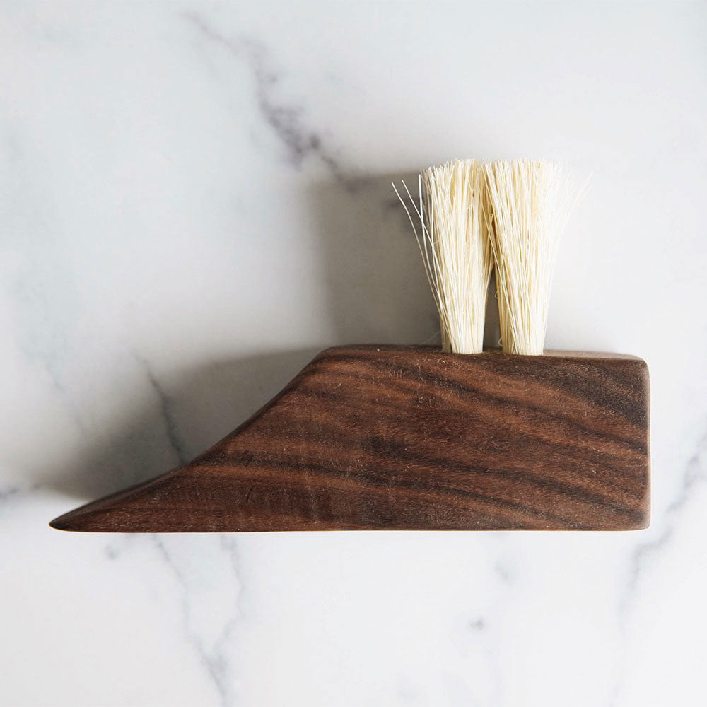 Premium Medium Wooden Counter Brush No. MT0997 - Natural Wood Handle for Kitchen, Bar & Restaurant Cleaning - Ideal for Countertops, Tables & Hard Surfaces