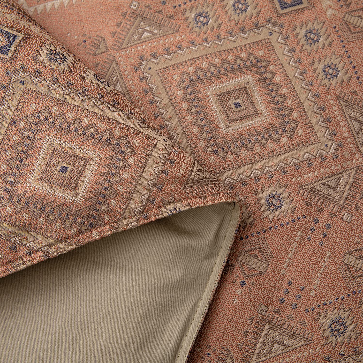 Southwestern Queen Comforter Set - Aztec Jacquard Bedding for Casual Chic Bedrooms