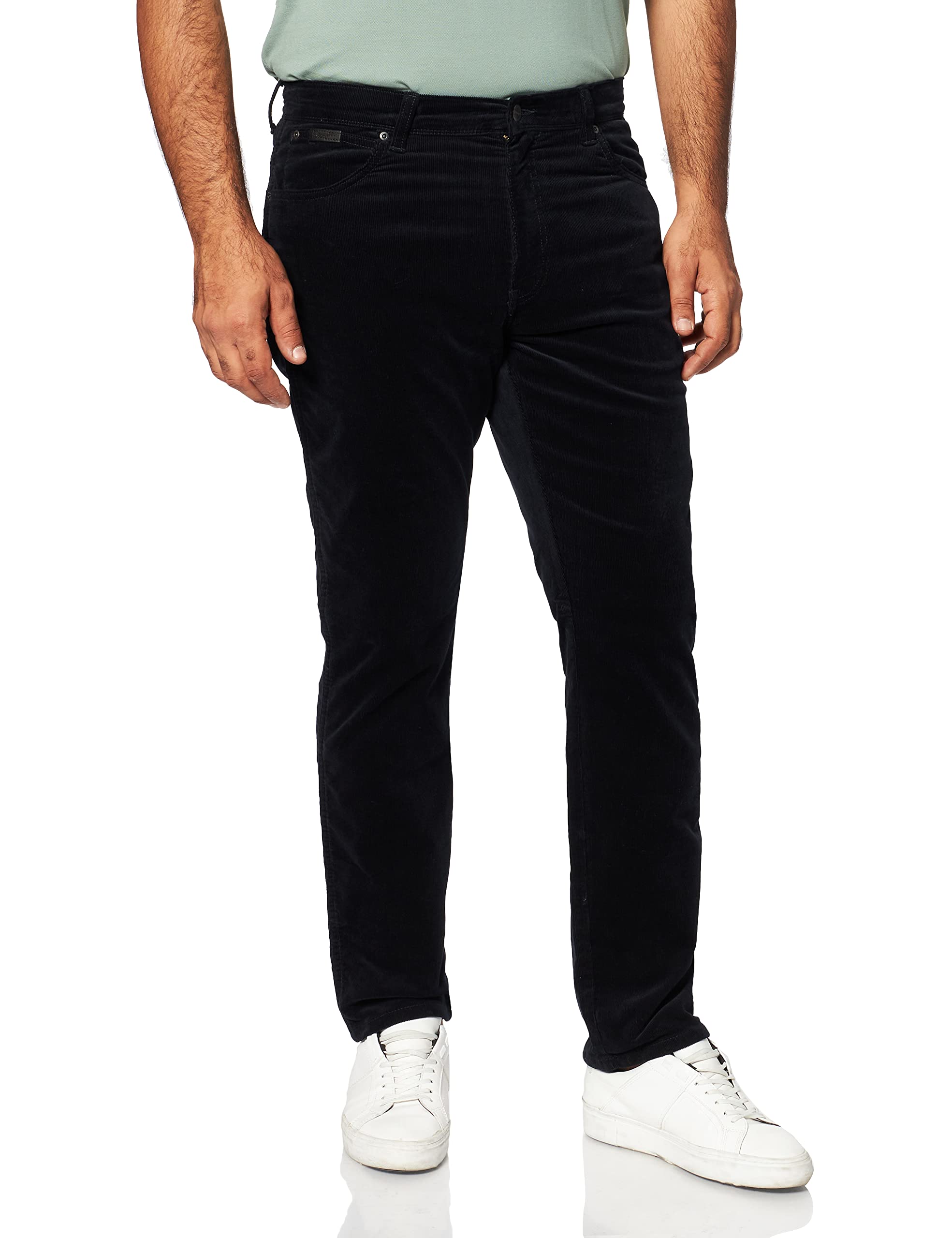 Wrangler Texas Men's Slim Fit Jeans - Classic Denim Pants for Casual Wear, Work & Outdoor Adventures