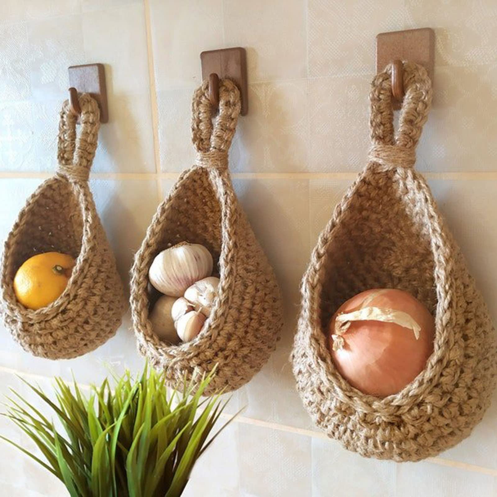 Bohemian Handwoven Jute Hanging Wall Basket - Eco-Friendly Teardrop Fruit & Vegetable Storage Organizer (18×31 CM) - Perfect for Kitchen, Pantry, and Farmhouse Decor