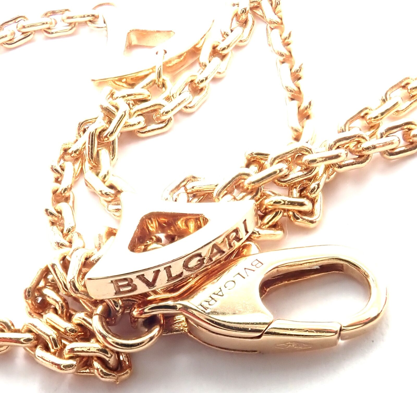 Authentic Bvlgari Diva Dream 18K Rose Gold Diamond & Peridot Necklace with Certification - Elegant Jewelry for Weddings, Parties & Special Occasions