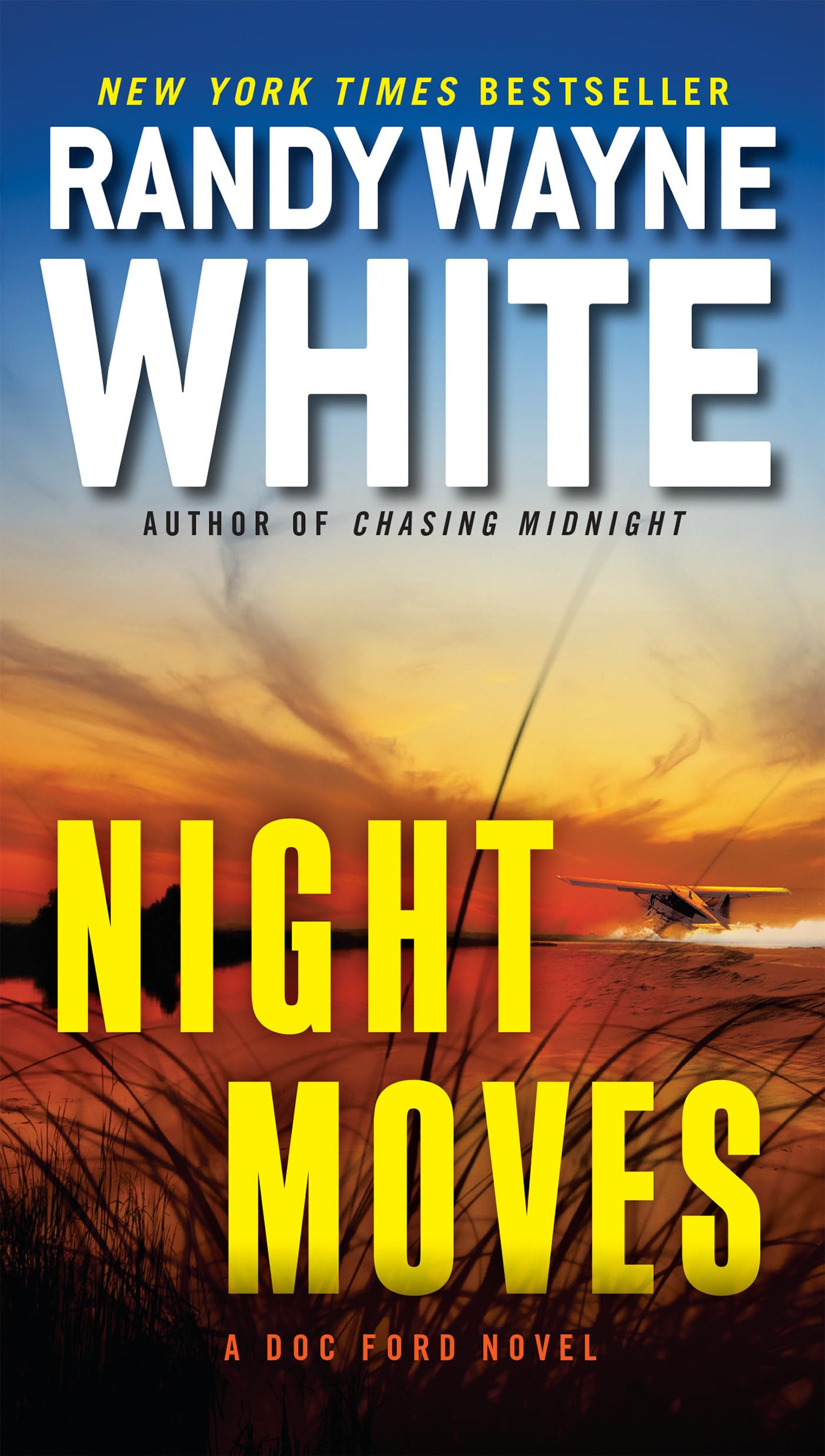 Night Moves (A Doc Ford Novel) - Thrilling Mystery Book for Beach Reading & Vacation Entertainment