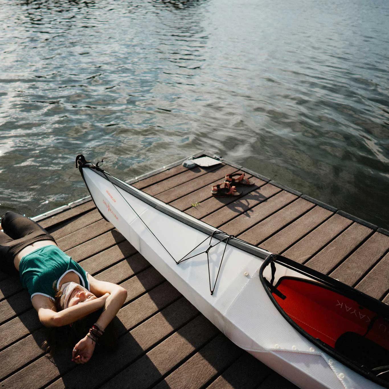 Oru Kayak Bay ST - Lightweight Foldable Kayak for Travel & Adventure | Portable Kayak for Camping, Fishing & Outdoor Exploration